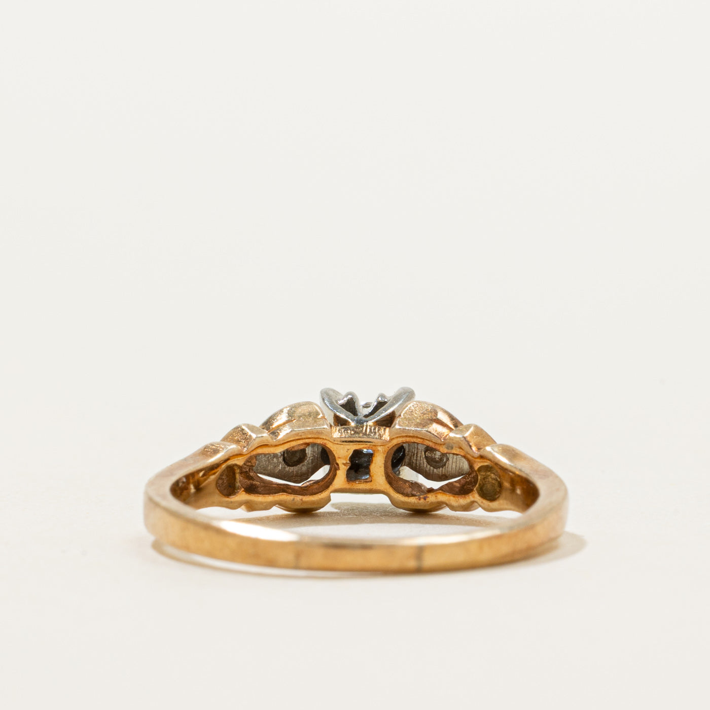 Two Tone Solitaire Diamond Ring | 0.10ct | SZ 5.5