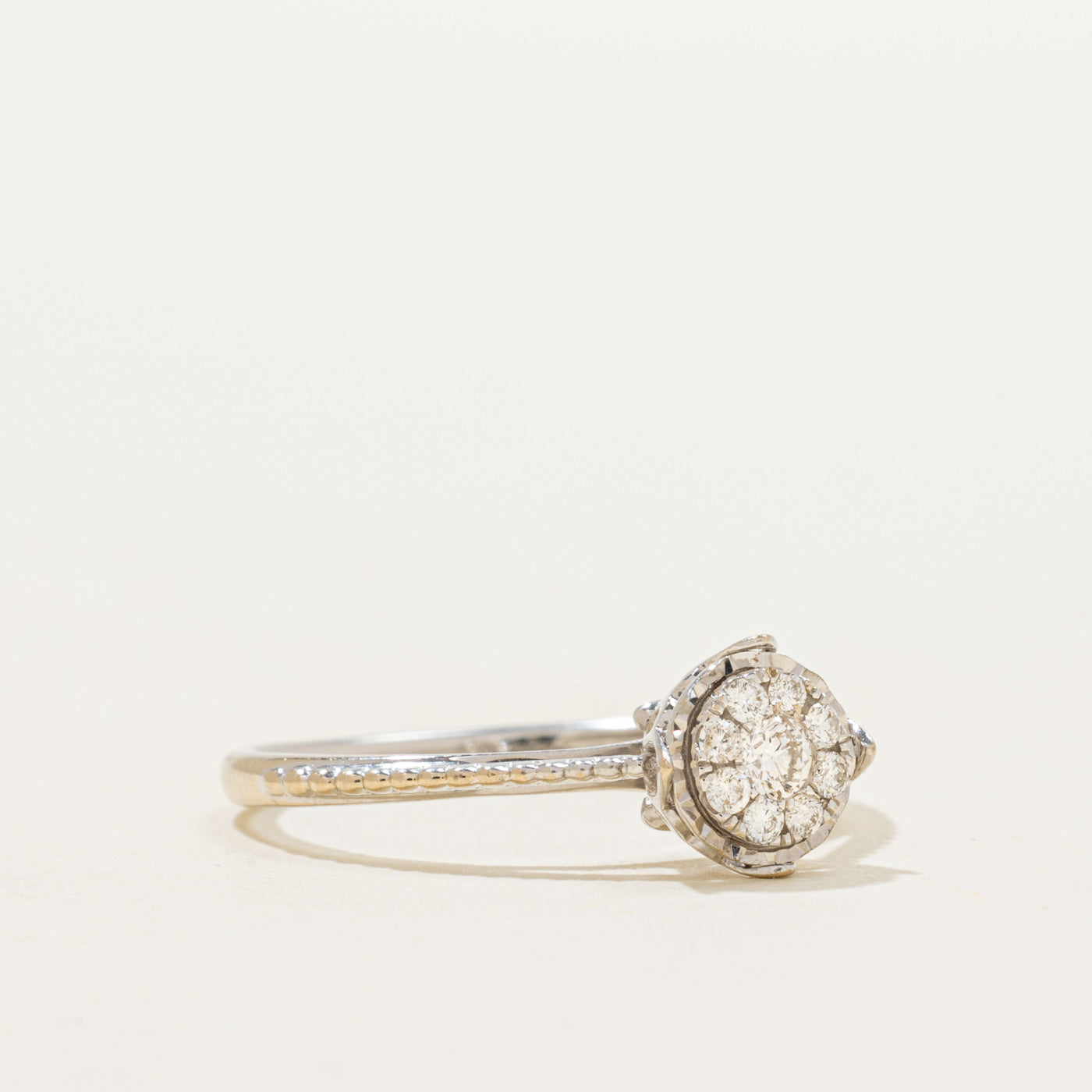 18k Illusion Set Cluster Diamond Ring | 0.16ctw | SZ 6.5