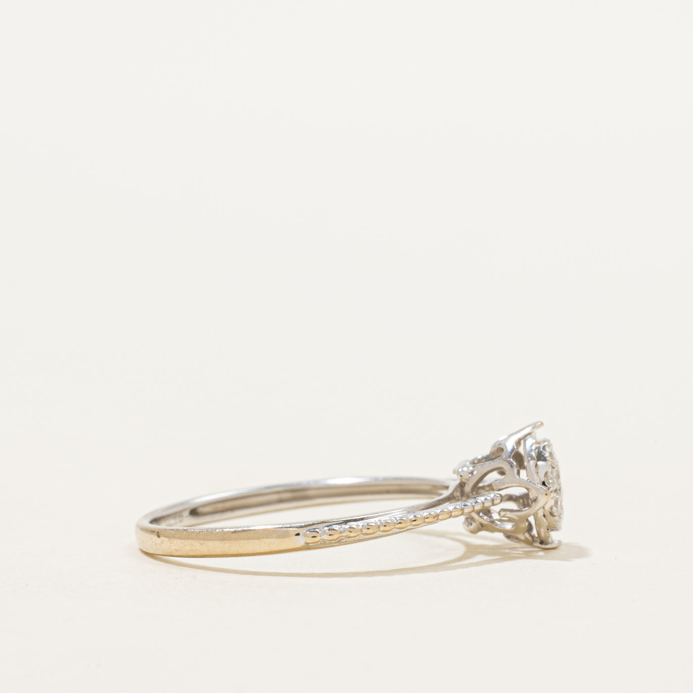 18k Illusion Set Cluster Diamond Ring | 0.16ctw | SZ 6.5
