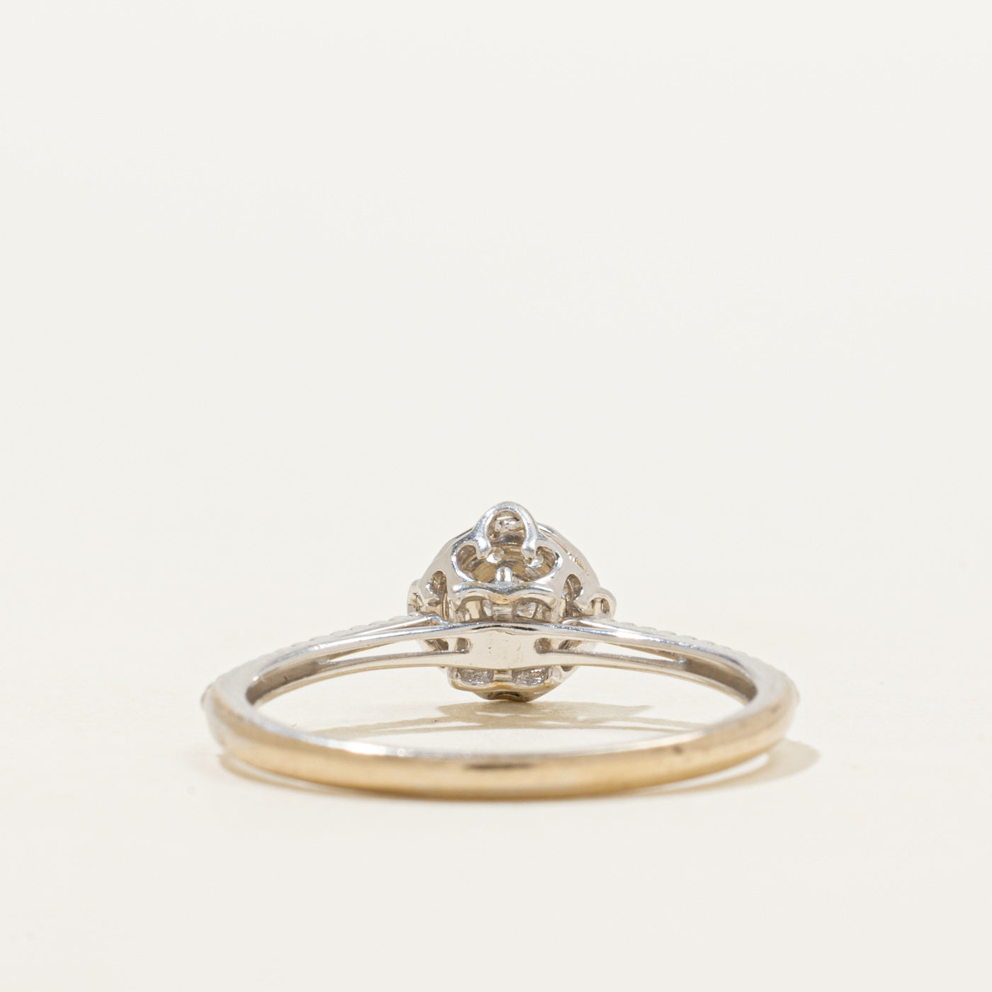18k Illusion Set Cluster Diamond Ring | 0.16ctw | SZ 6.5