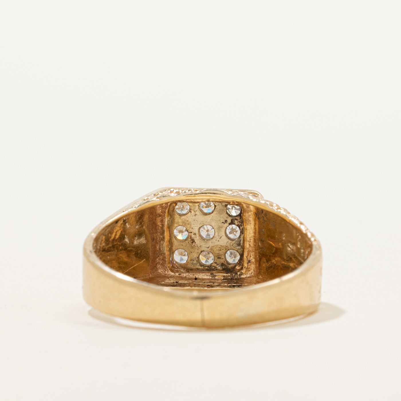 Diamond Grid Textured Signet Ring | 0.20ctw | SZ 11