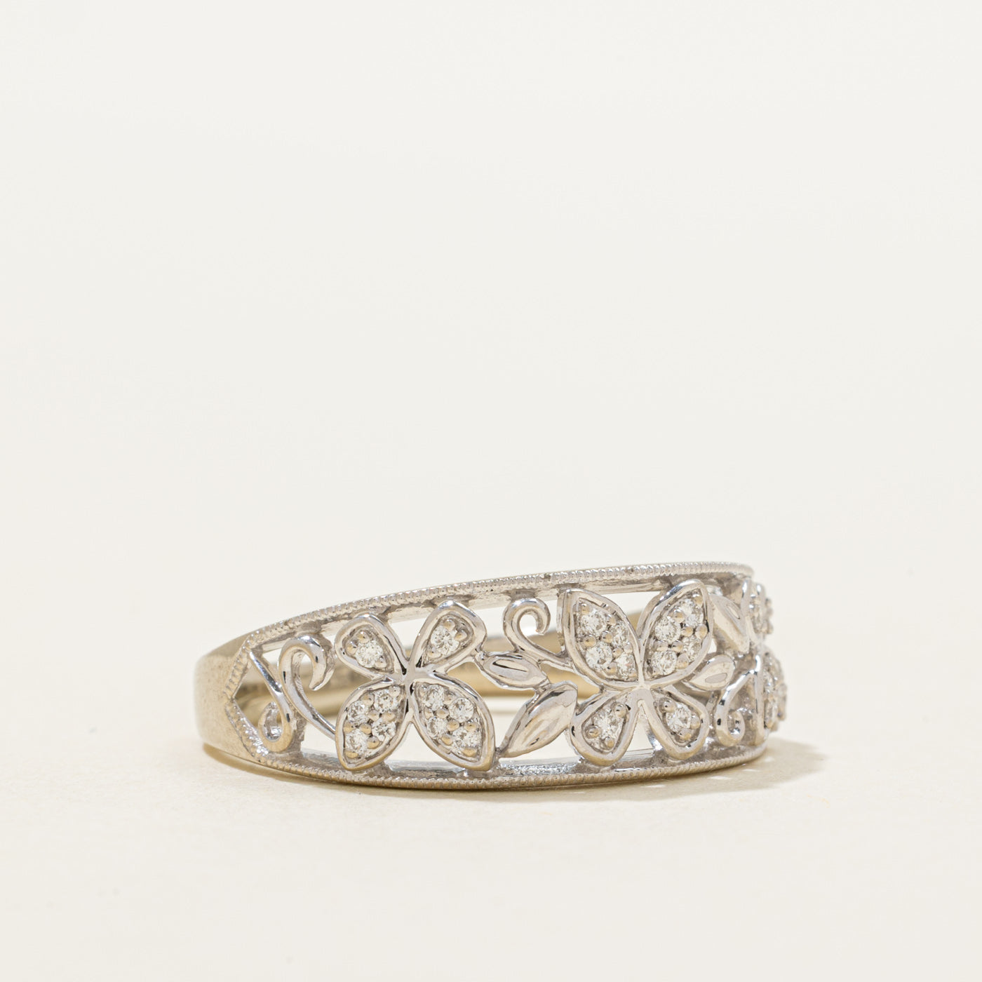 Diamond Openwork Floral & Butterfly Dome Ring | 0.15ctw | SZ 9