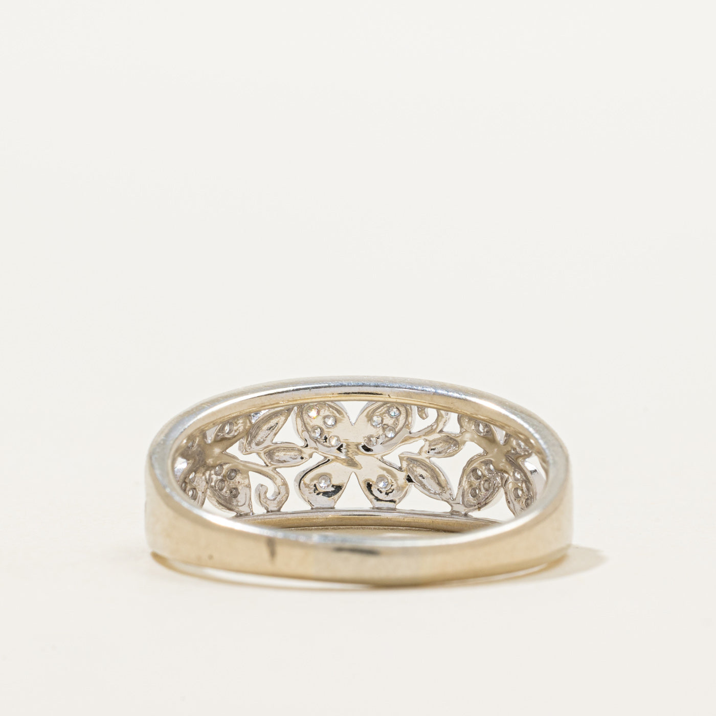 Diamond Openwork Floral & Butterfly Dome Ring | 0.15ctw | SZ 9