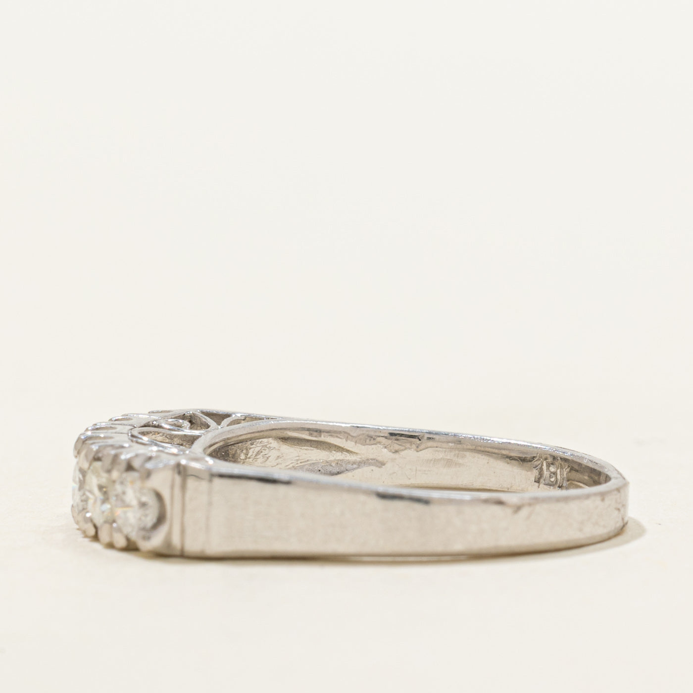 18k Six Stone Diamond Scrollwork Ring | 0.55ctw | SZ 6