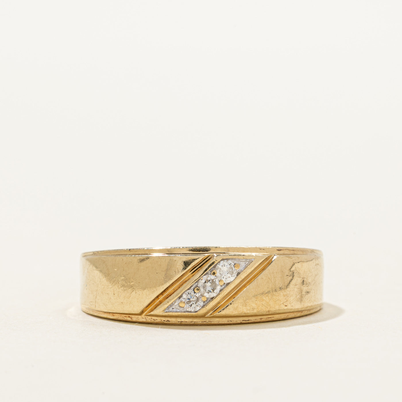 Diagonal Diamond Grooved Dome Ring | 0.10ctw | SZ 10.25
