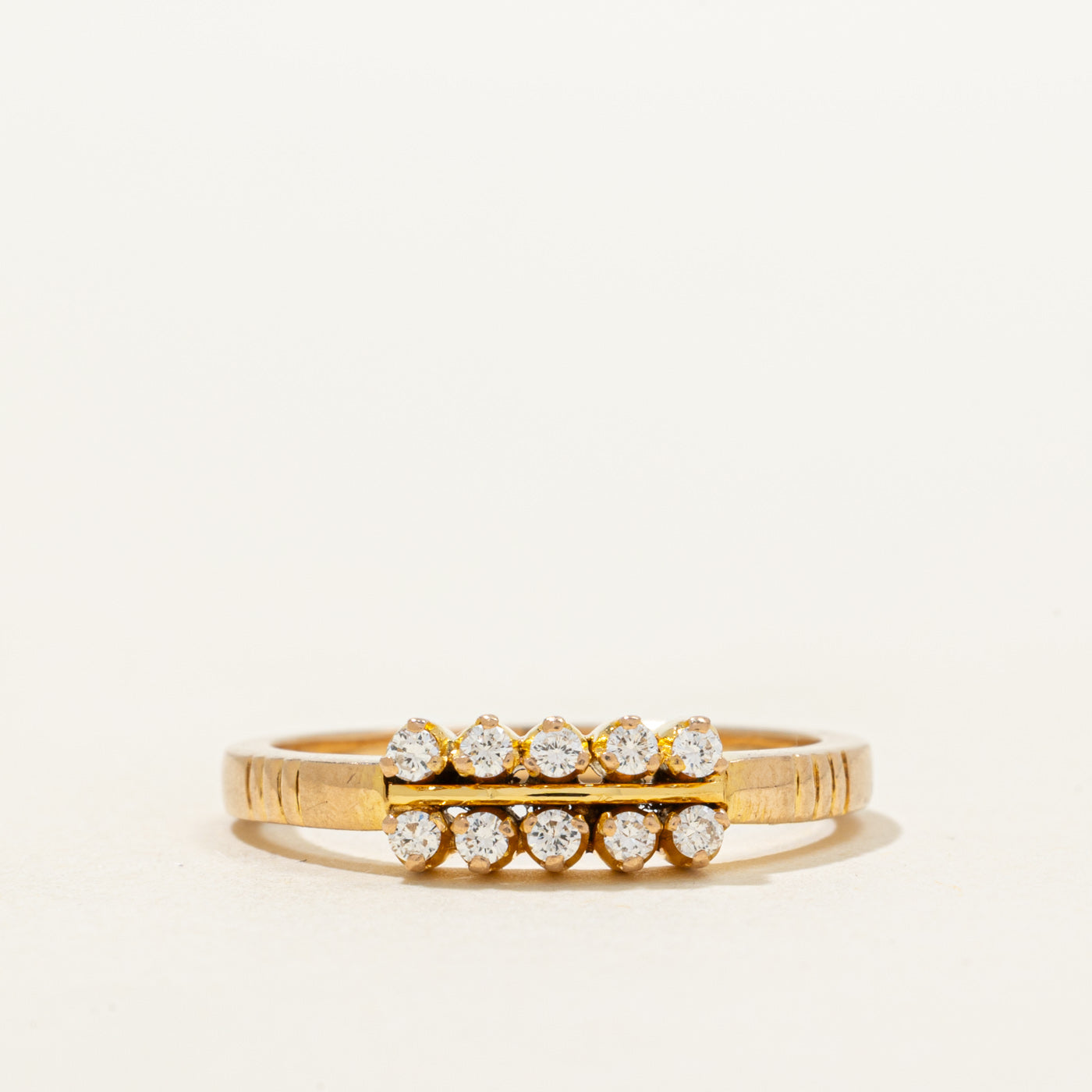 18k Double Row Diamond Ring | 0.19ctw | SZ 7.75