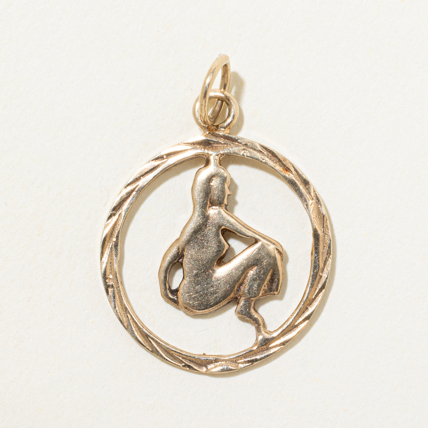 10k Yellow Gold Female Circle Charm