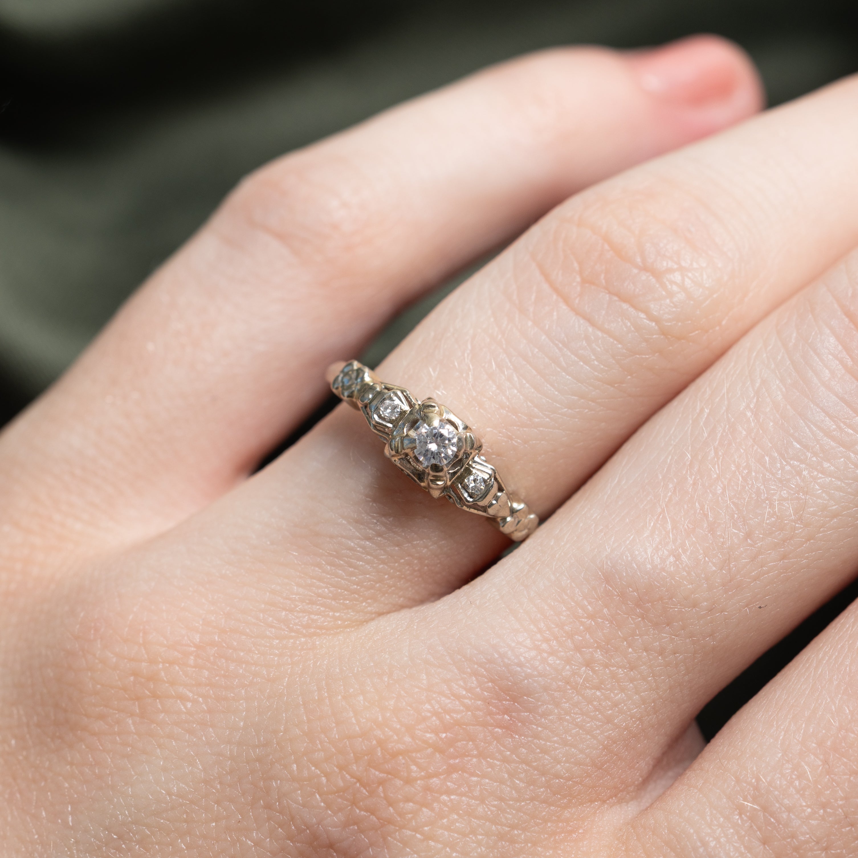 18k White Gold Diamond Ring | 0.10ctw | SZ 5.5
