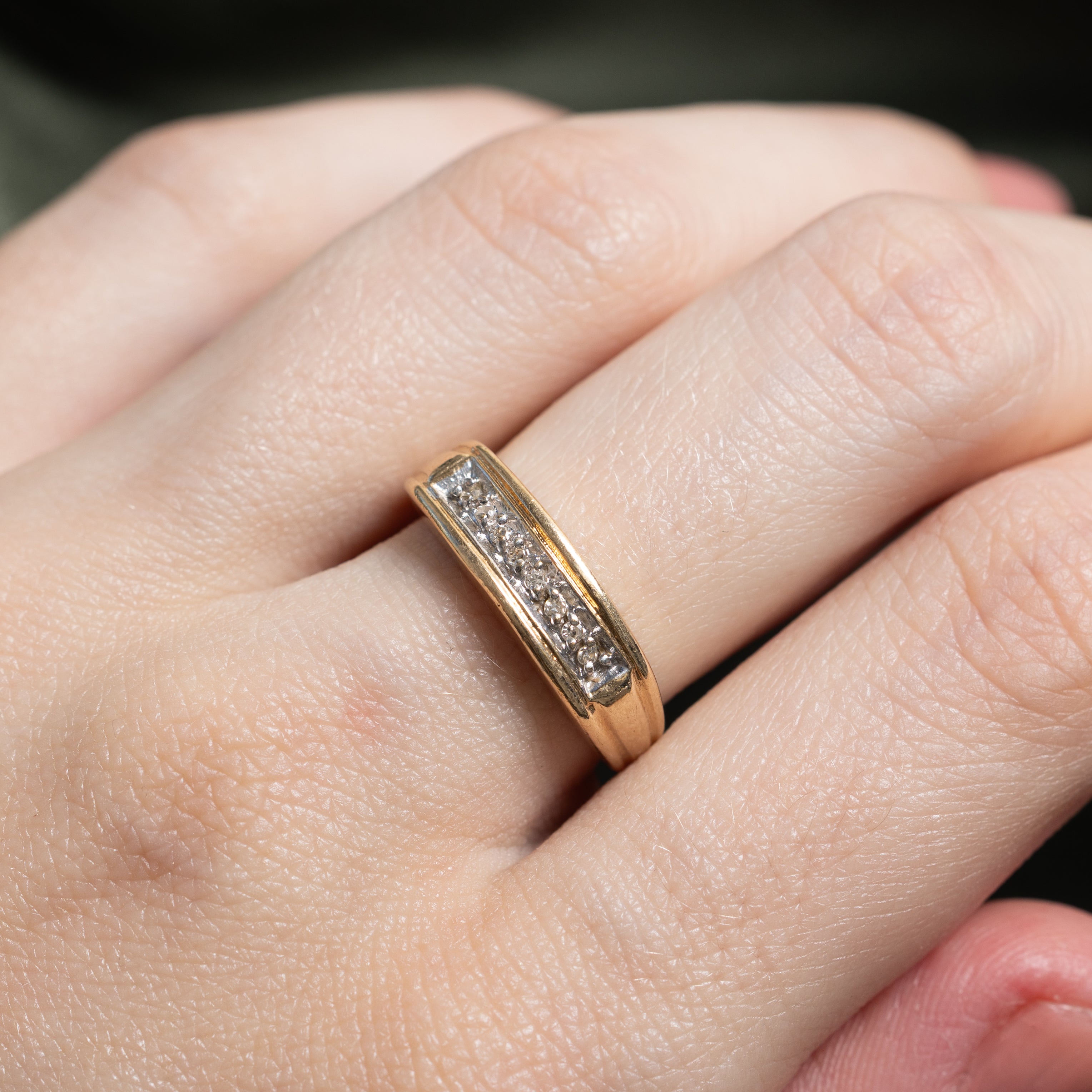 Pave Set Diamond Grooved Ring | 0.06ctw | SZ 6.75