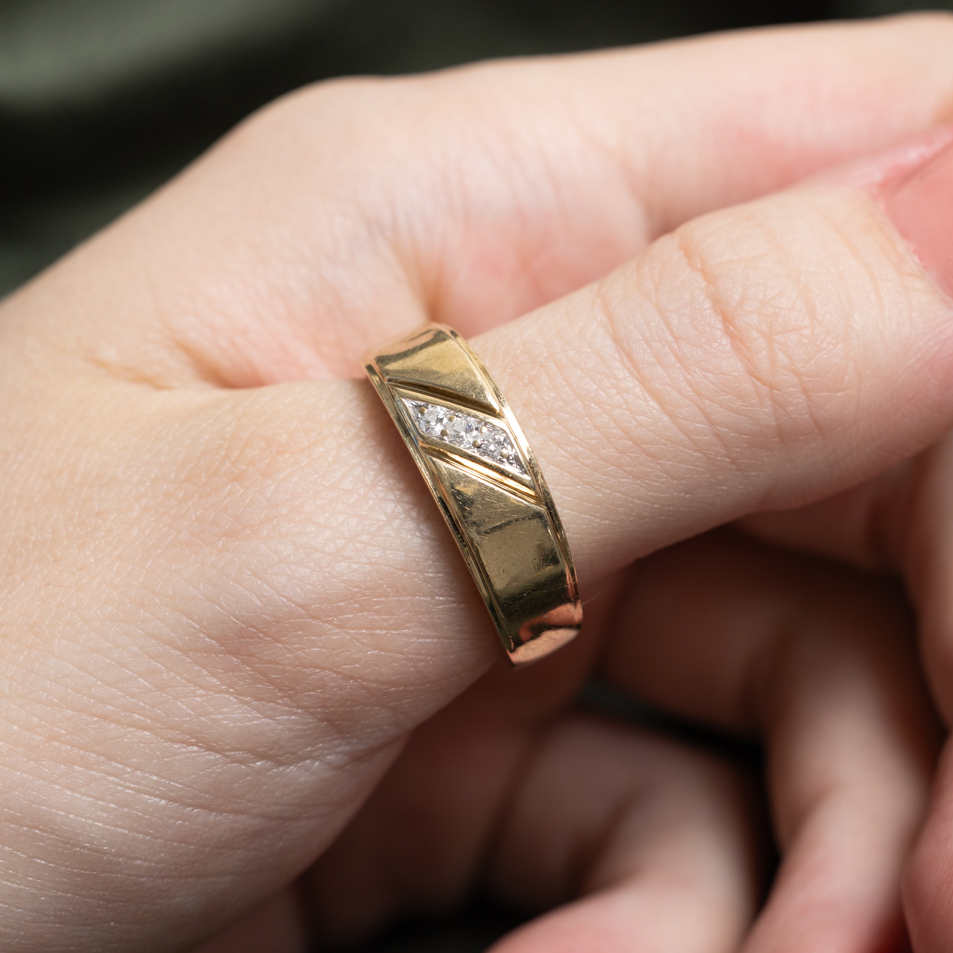 Diagonal Diamond Grooved Dome Ring | 0.10ctw | SZ 10.25