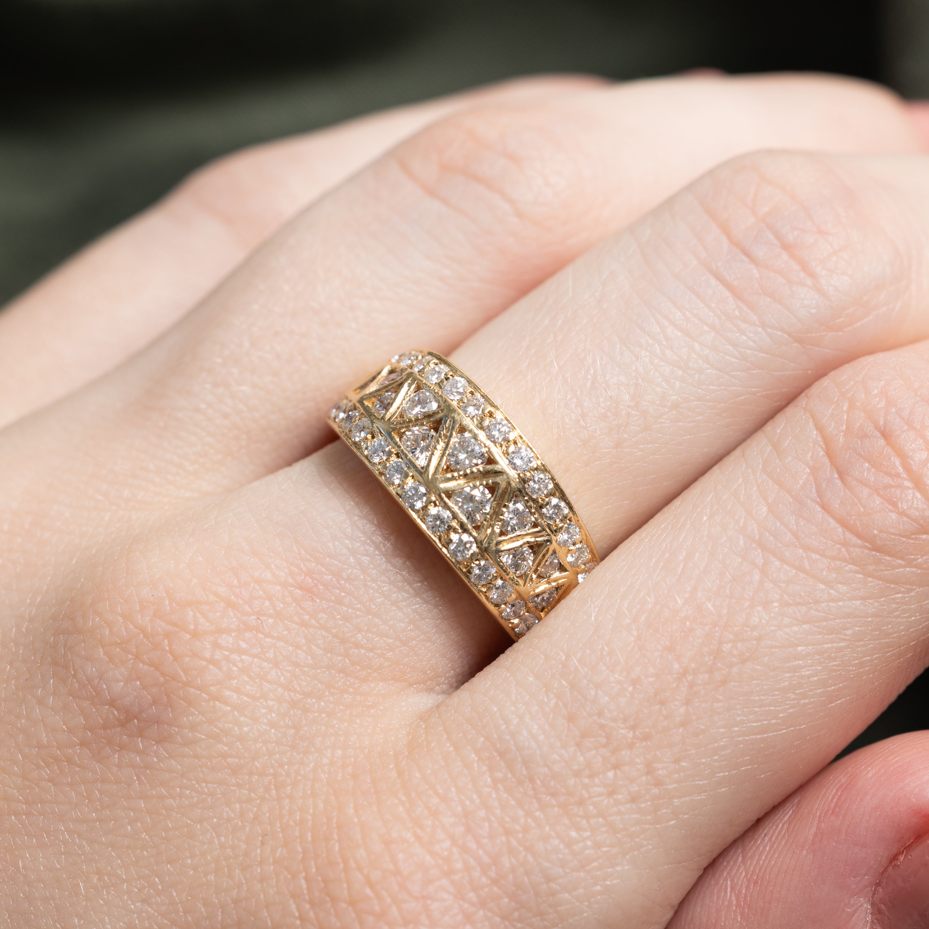 Diamond Triangle Pattern Dome Ring | 1.00ctw | SZ 7
