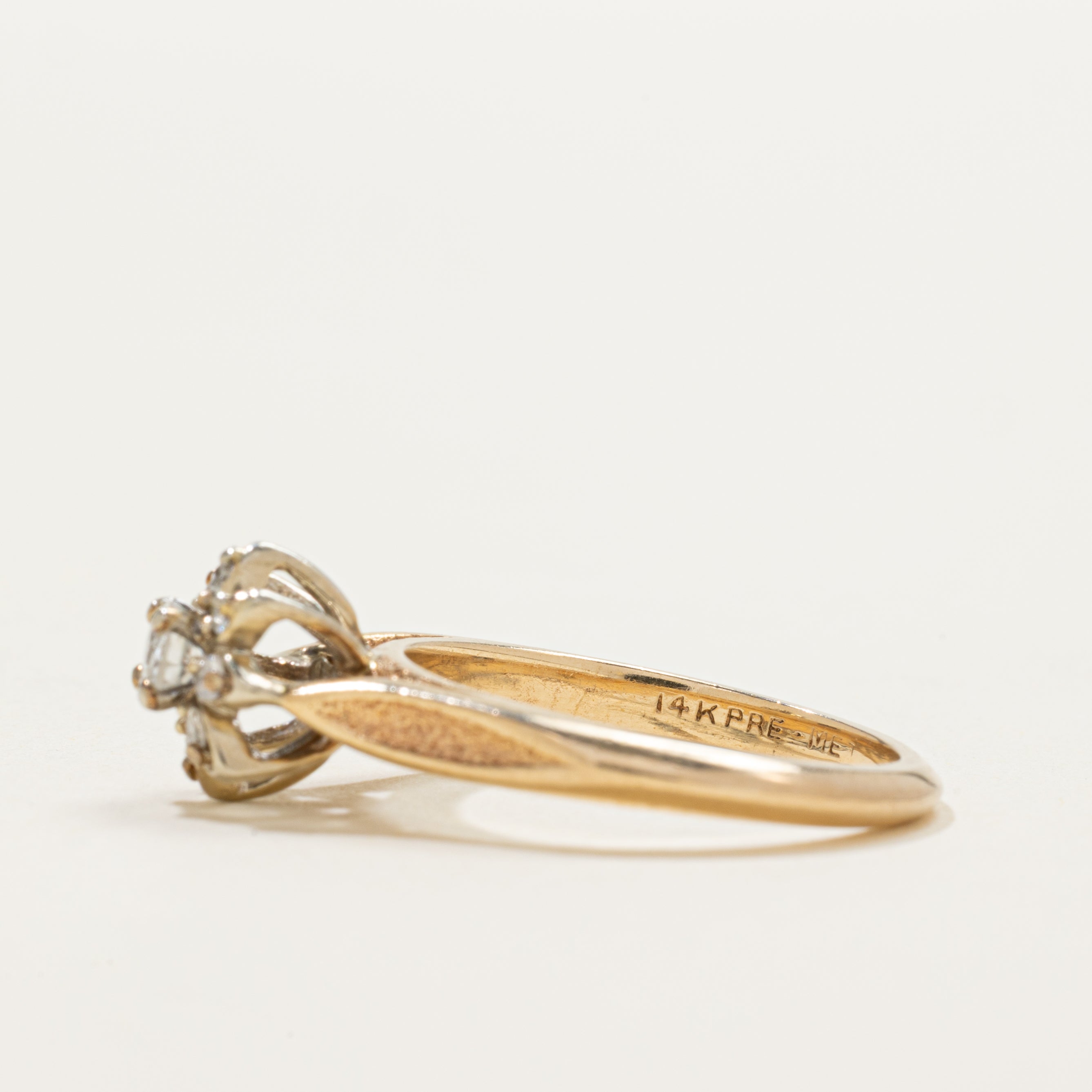 Diamond Petal Textured Ring | 0.25ctw | SZ 6