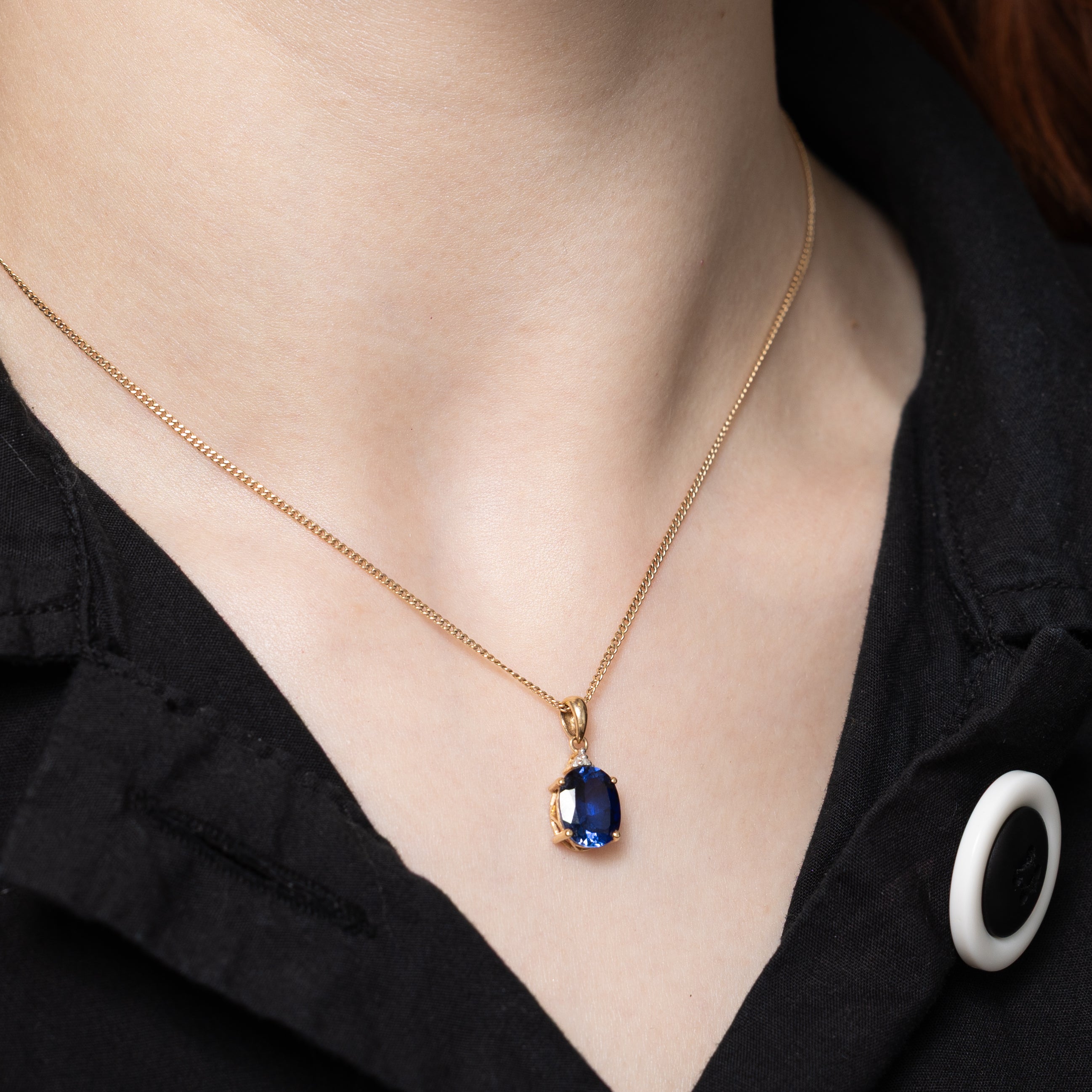 Oval Cut Synthetic Sapphire & Diamond Pendant | 2.75ct, 0.001ct