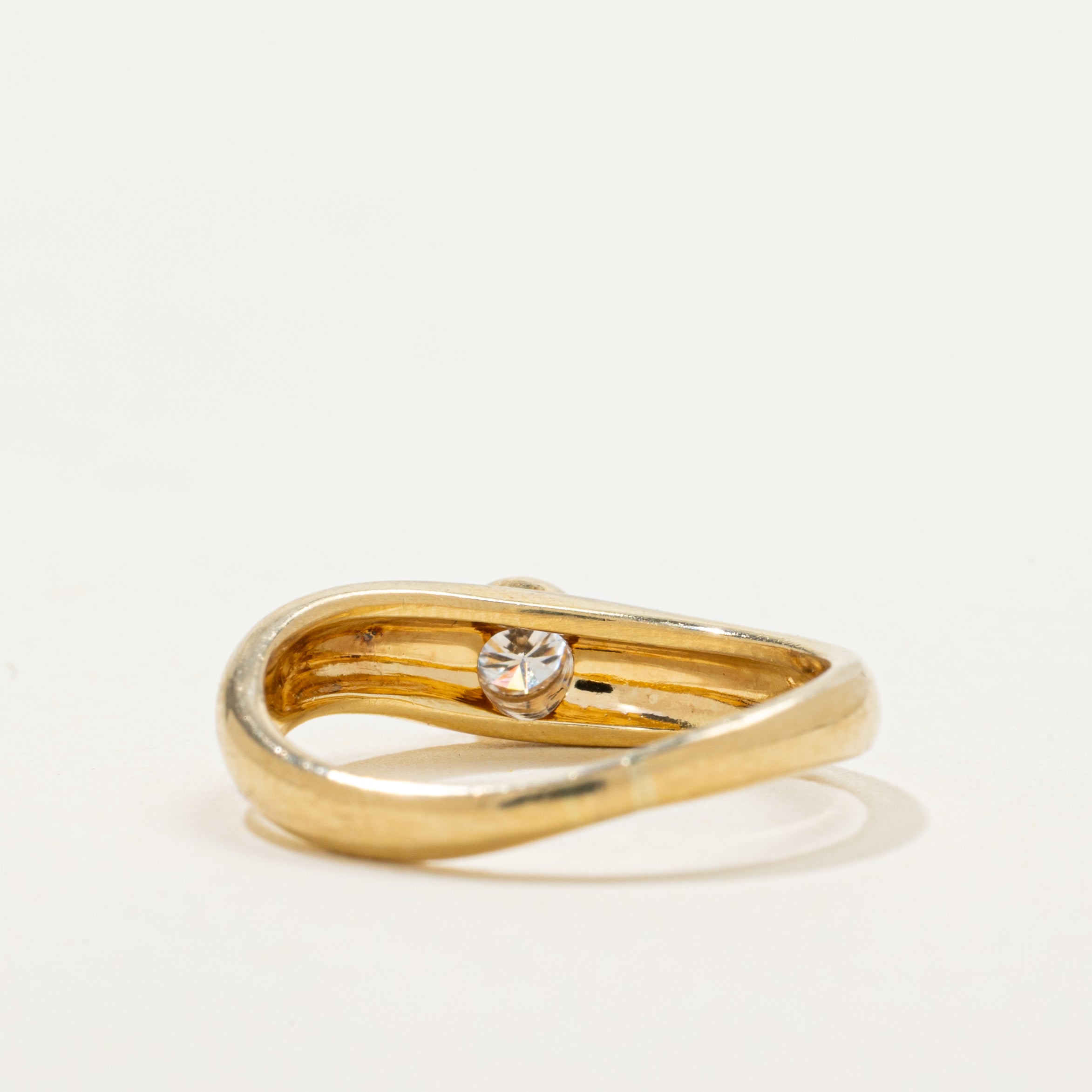 Bezel Set Diamond Wave Band | 0.10ct | SZ 2.75