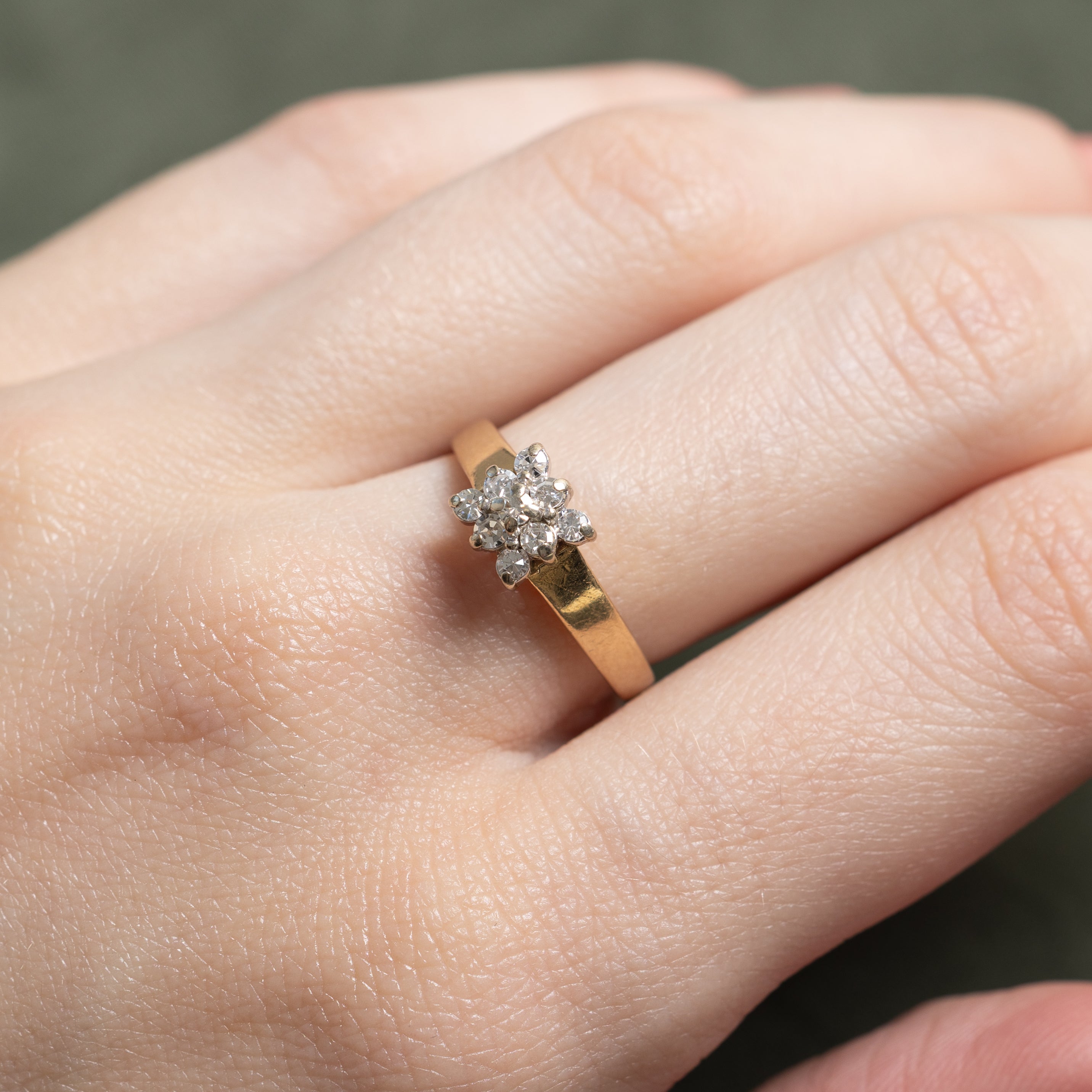 Illusion Set Diamond Grid Ring | 0.30ctw | SZ 6.75