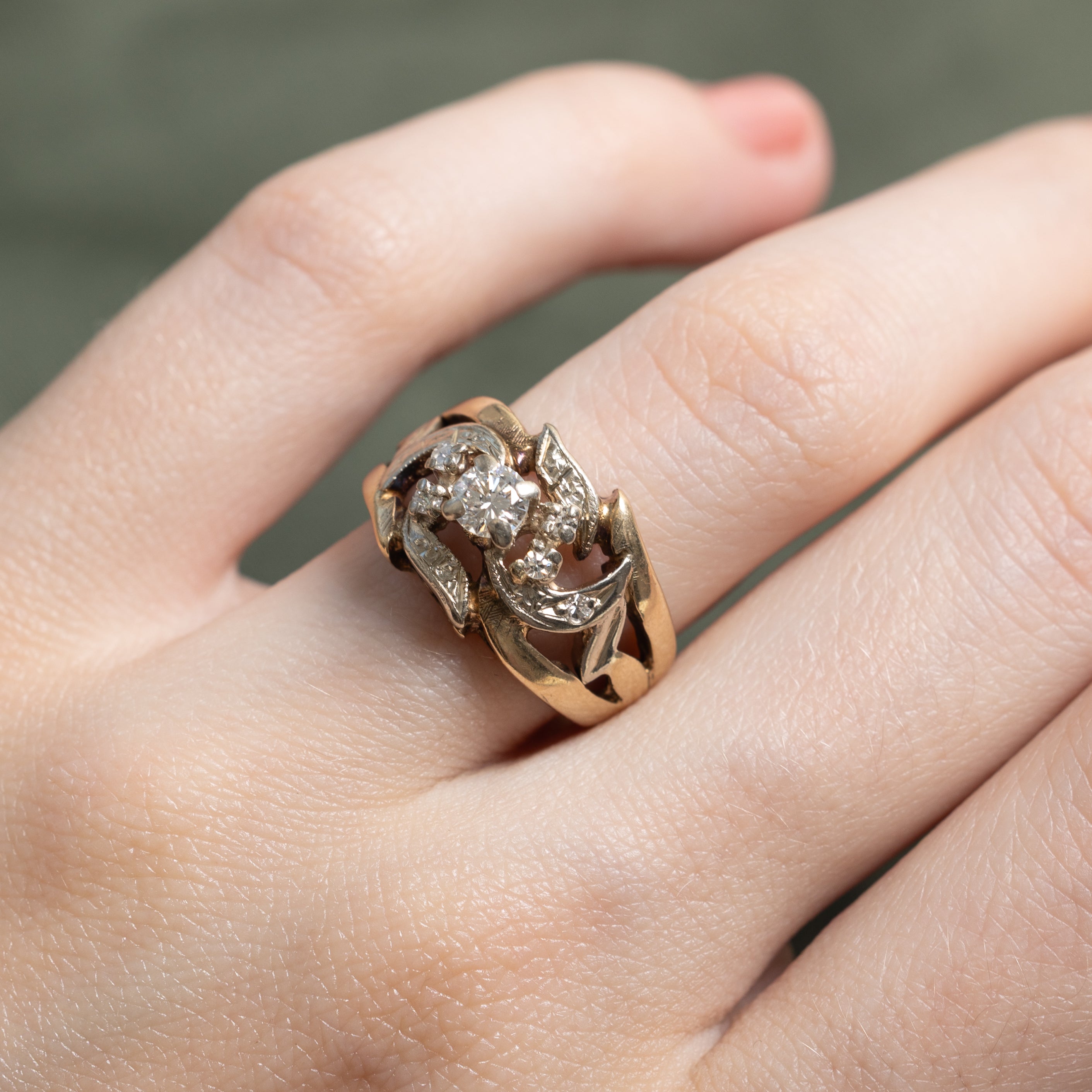 Two Tone Diamond Openwork Ring | 0.36ctw | SZ 5