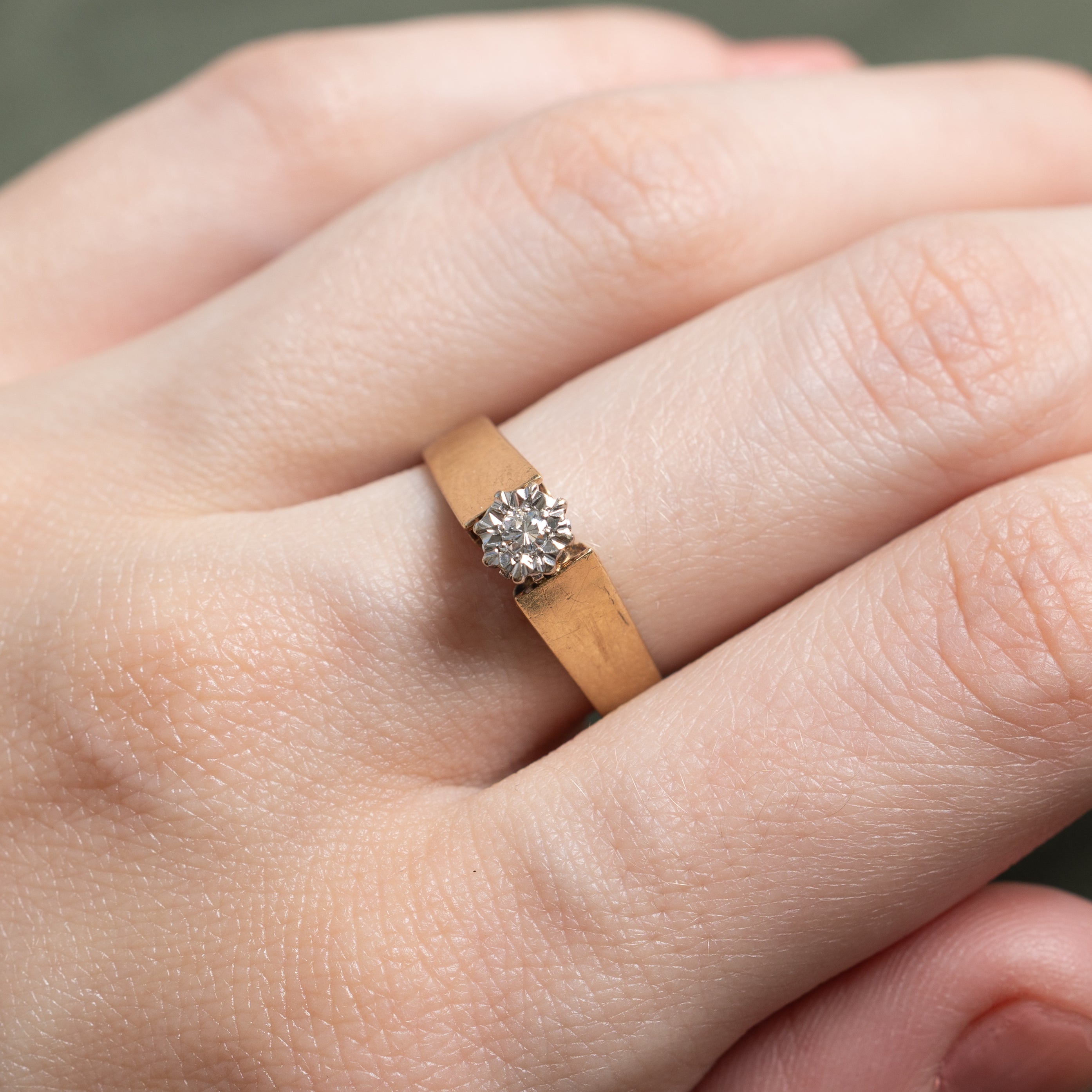 Bague sertie de diamants illusion Sheffield 1980 | 0,06 ct | Taille 7