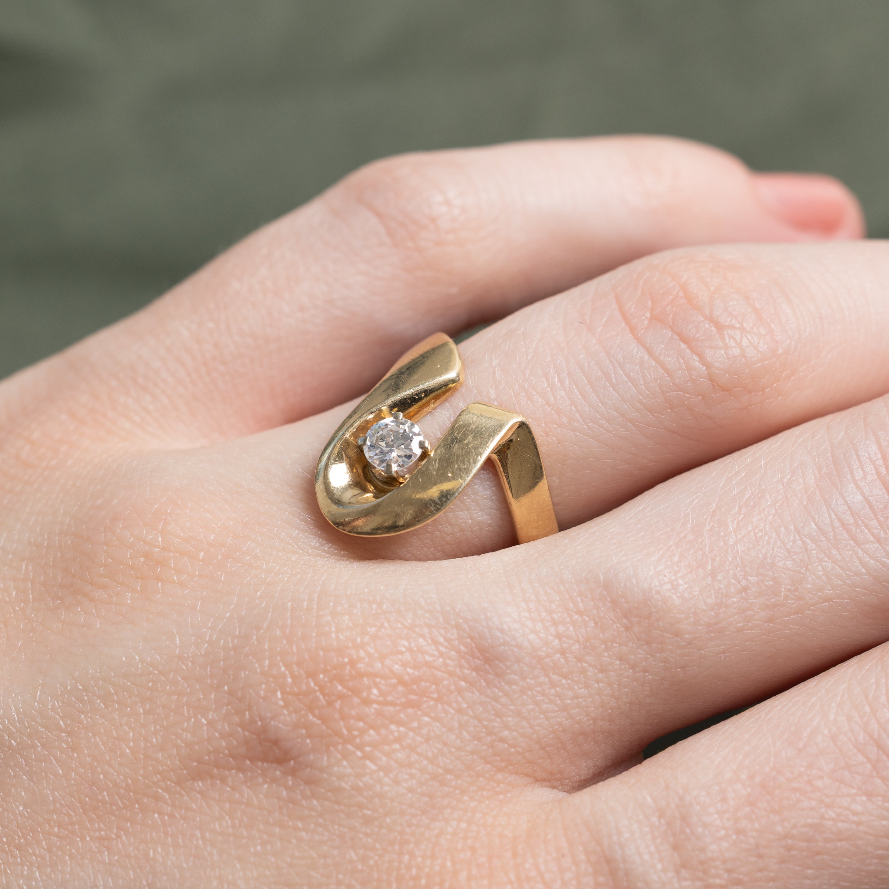 Solitaire Diamond Abstract Ring | 0.28ct | SZ 5.25