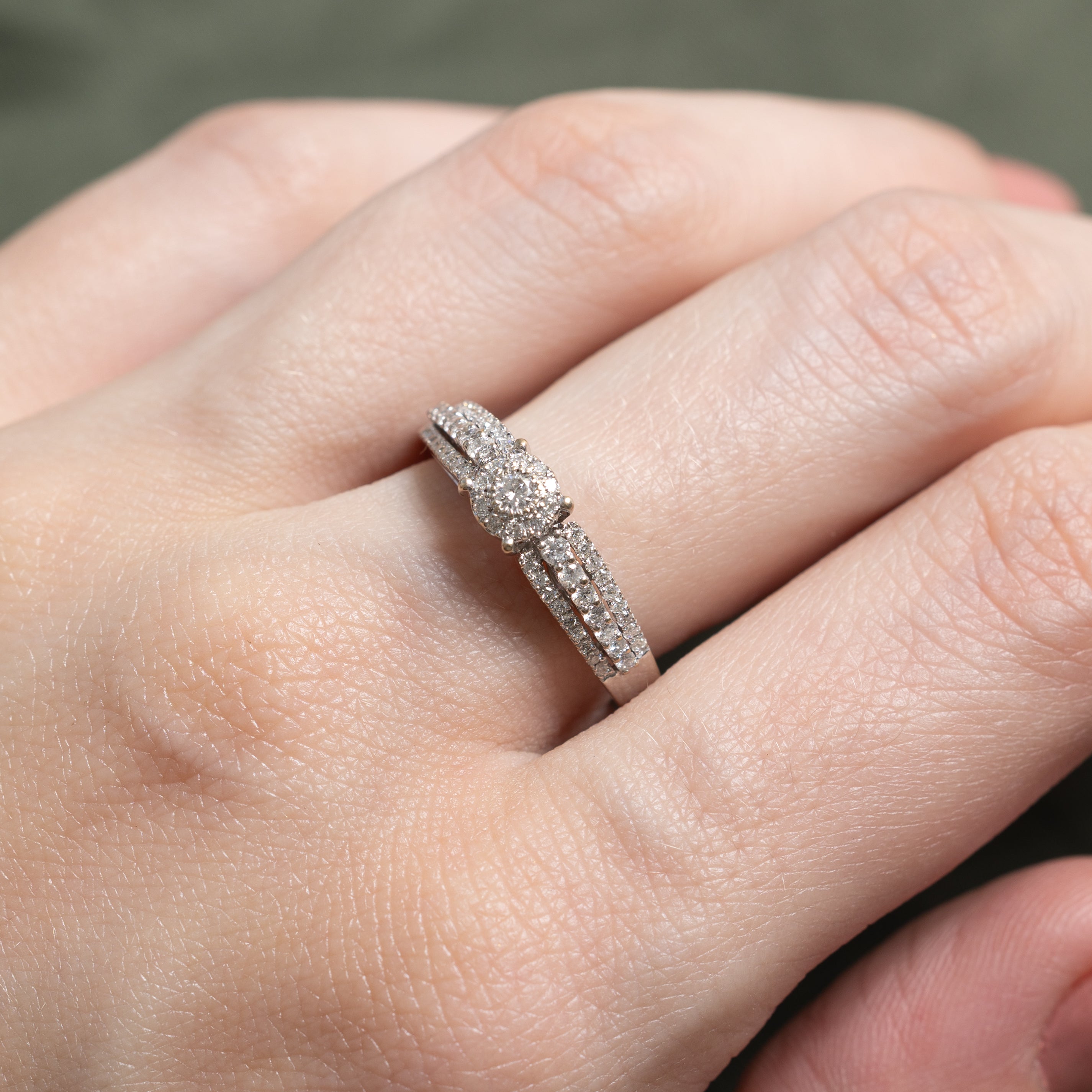 Illusion Set Diamond Cluster Ring | 0.30ctw | SZ 7.5