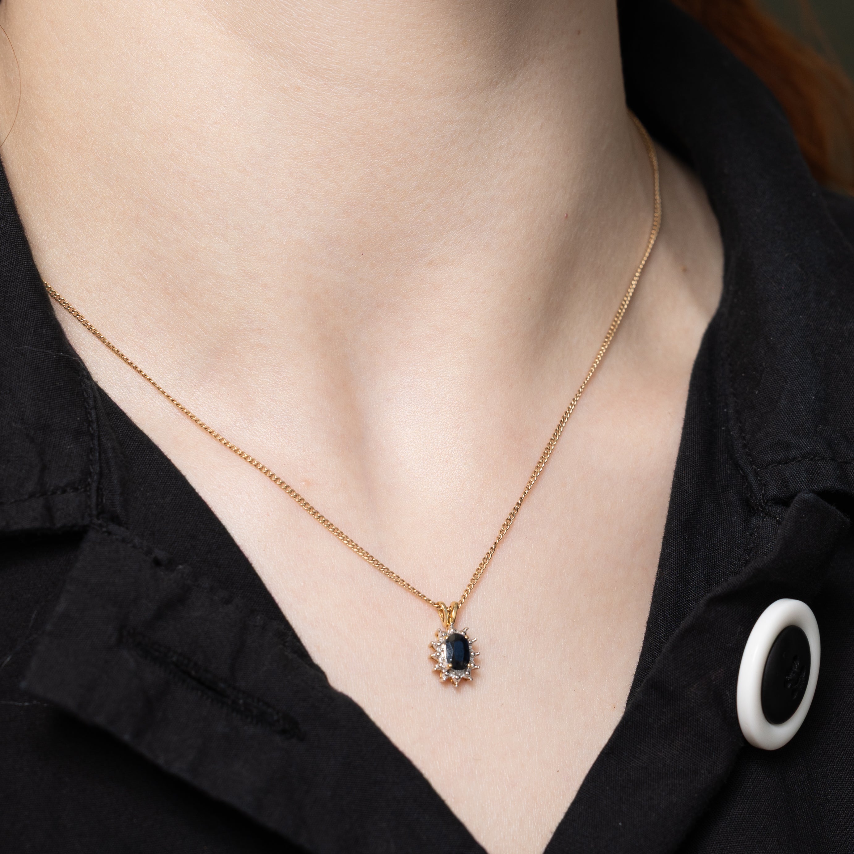 Oval Cut Sapphire Petal Pendant | 0.40ct