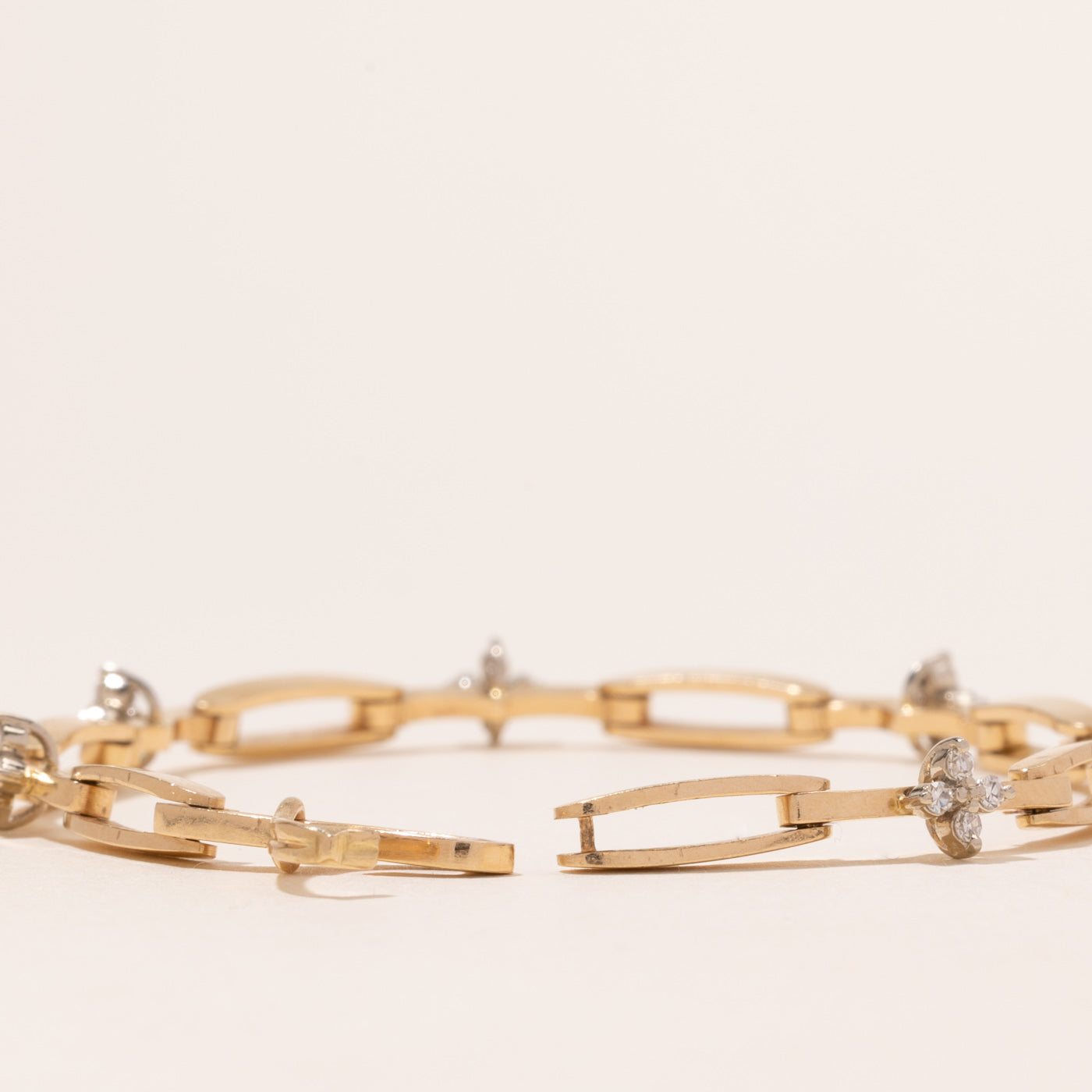 Yellow Gold Diamond Clusters Bracelet | 0.36ctw | 6.75"