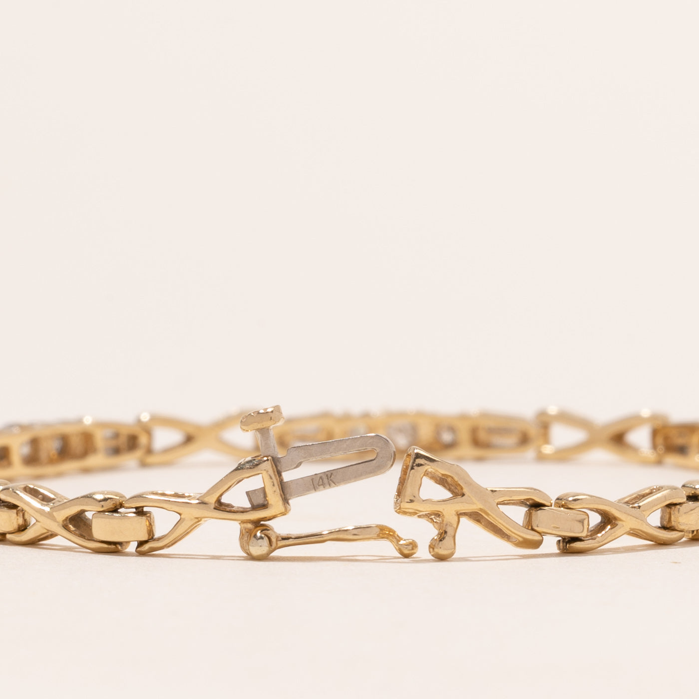 Mixed Cut Diamond Tennis Bracelet | 0.65ctw | 7"