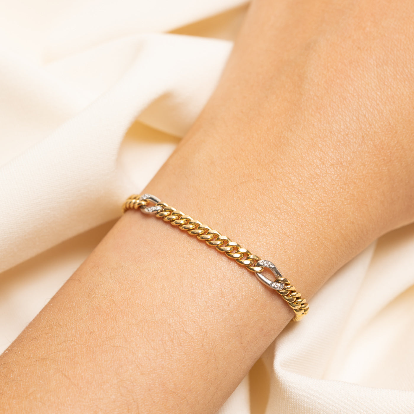 Two Tone Diamond Curb Link Bracelet | 0.06ctw | 7.5"