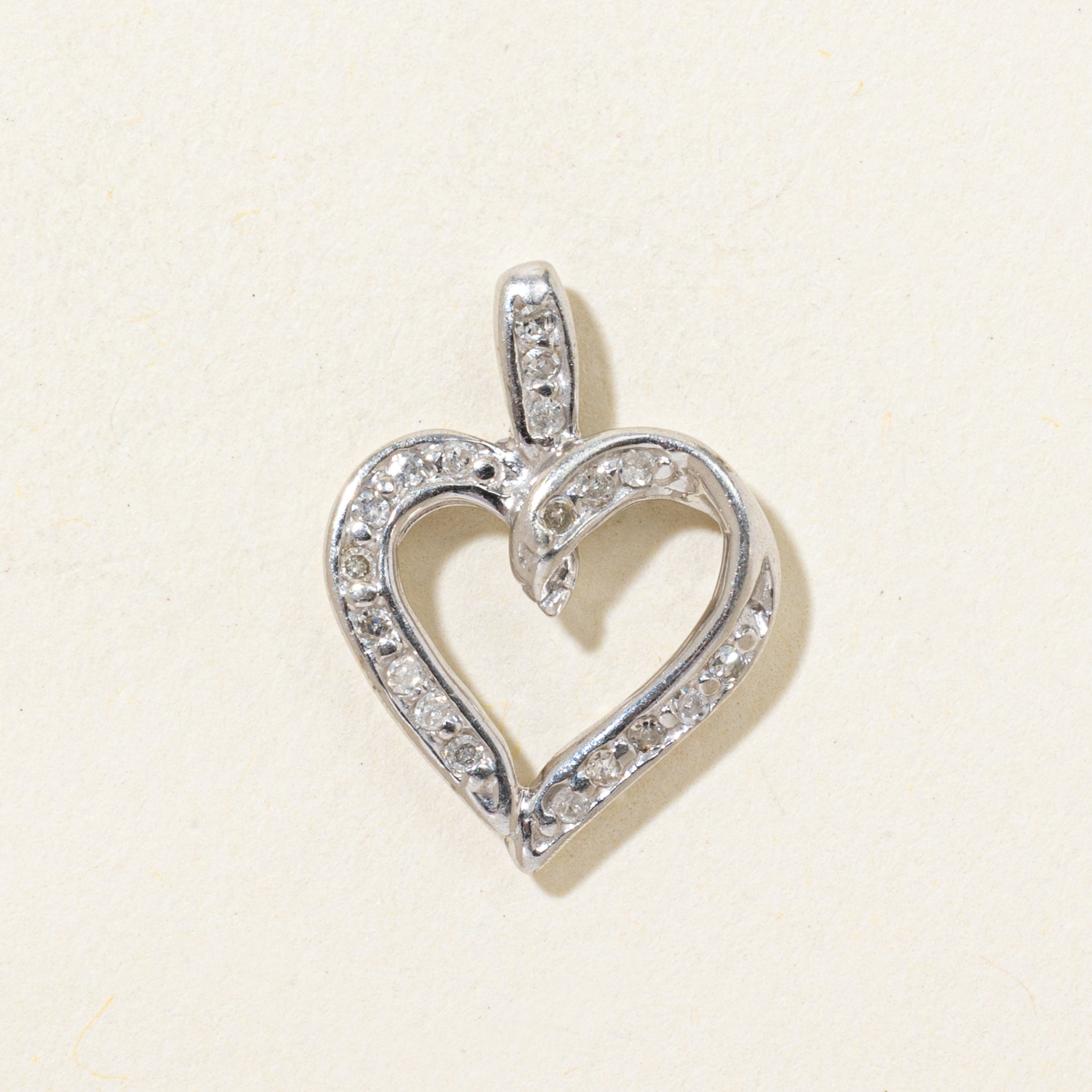 Diamond Open Heart Pendant | 0.10ctw