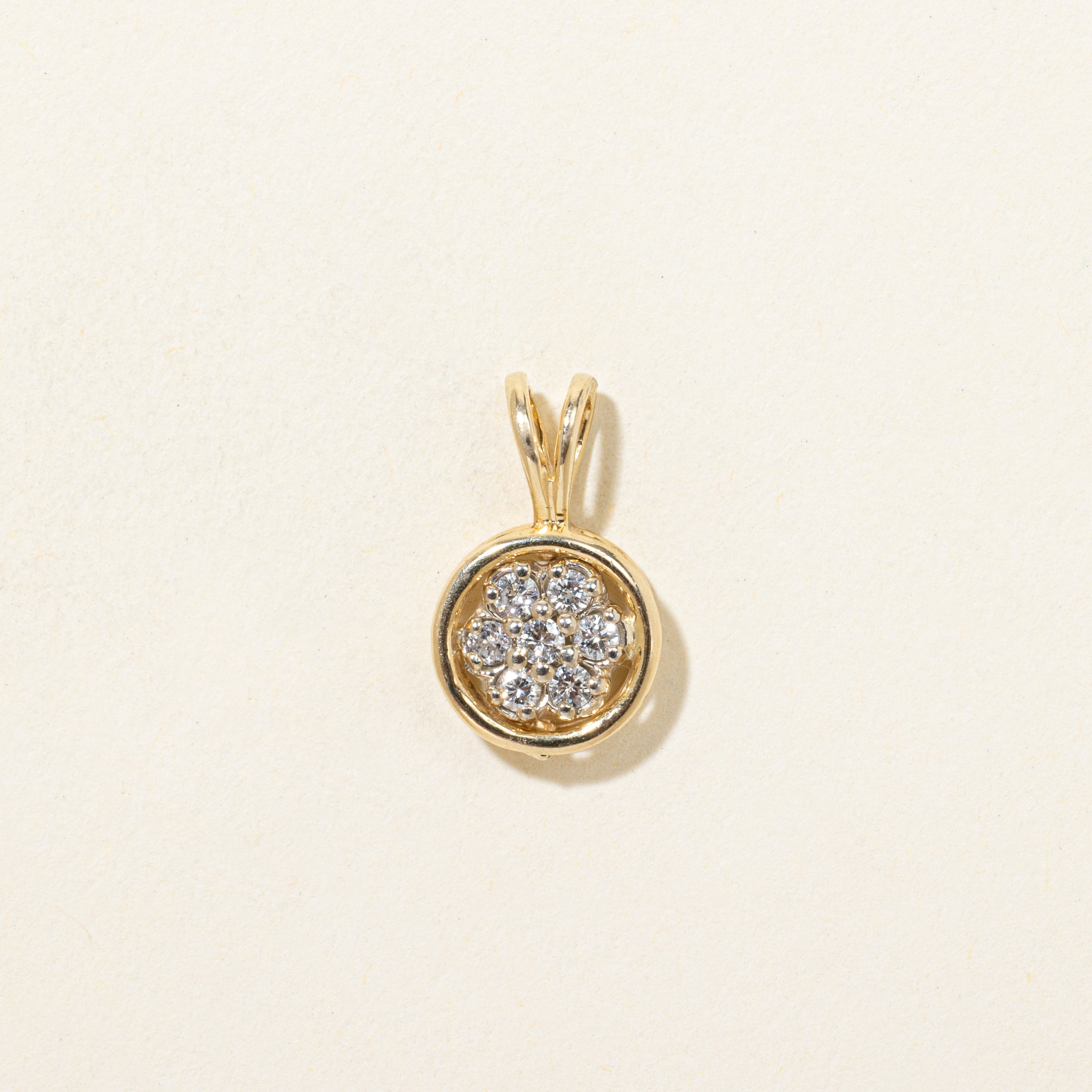 Diamond Round Cluster Pendant | 0.15ctw