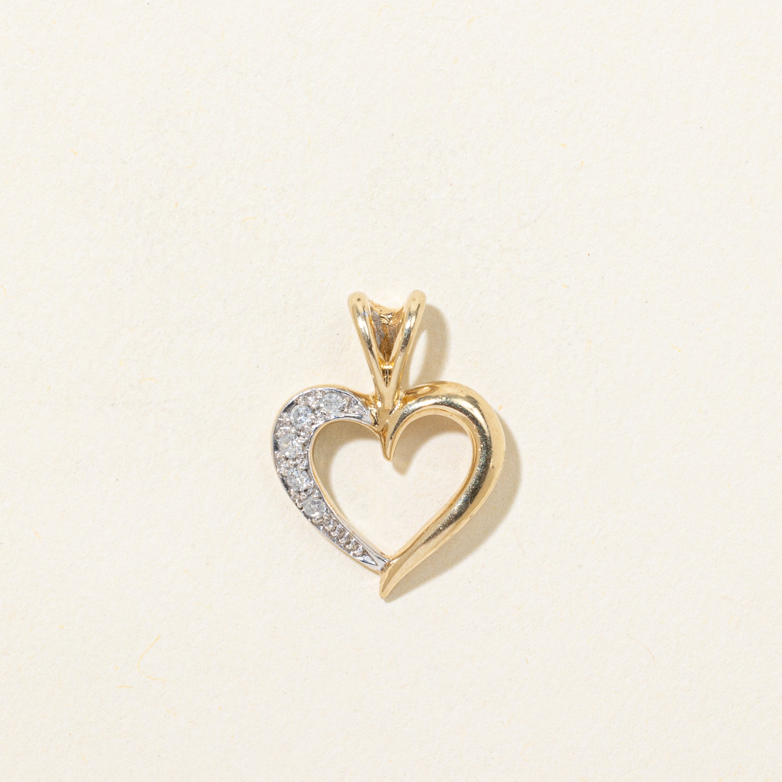 Diamond Open Heart Pendant | 0.05ctw