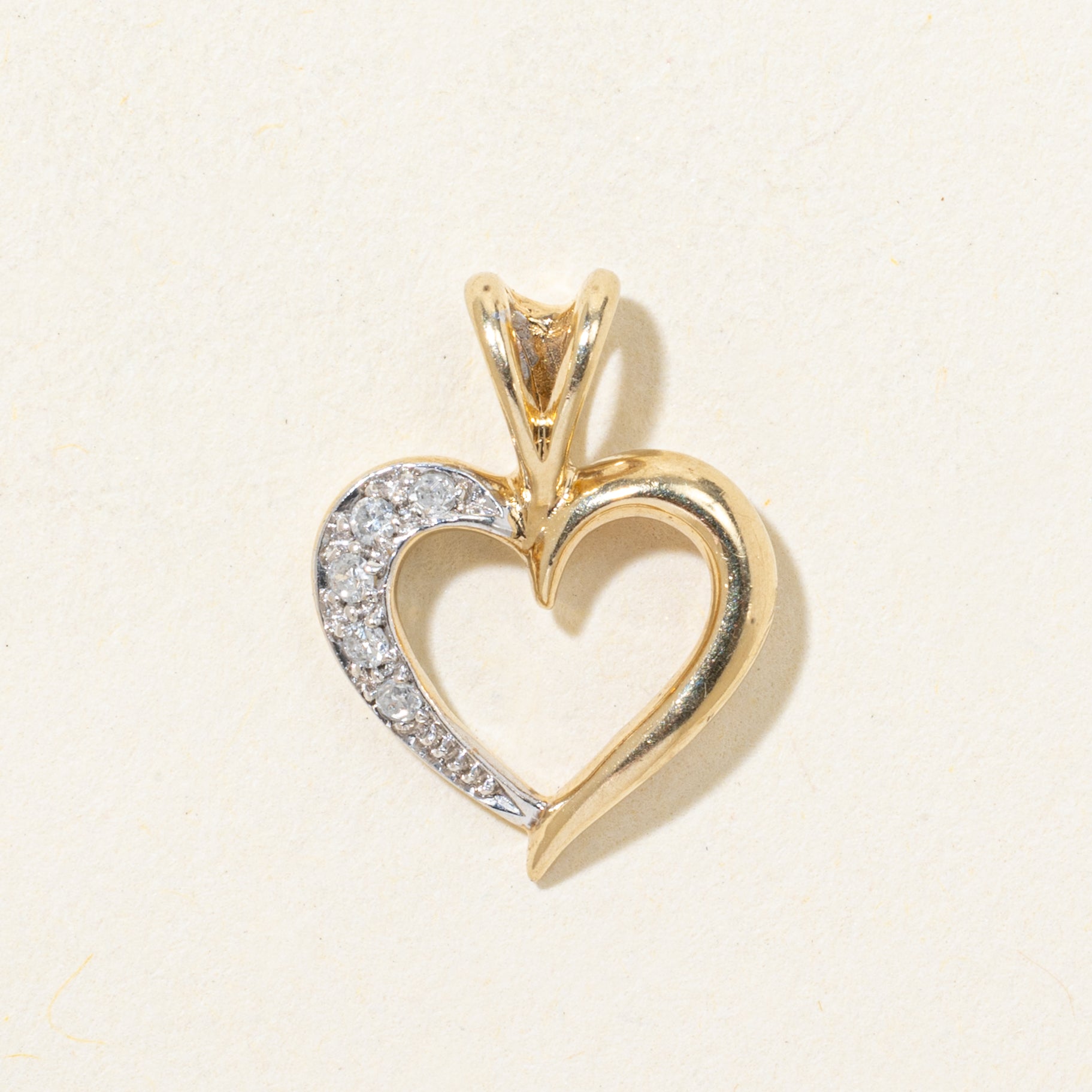 Diamond Open Heart Pendant | 0.05ctw