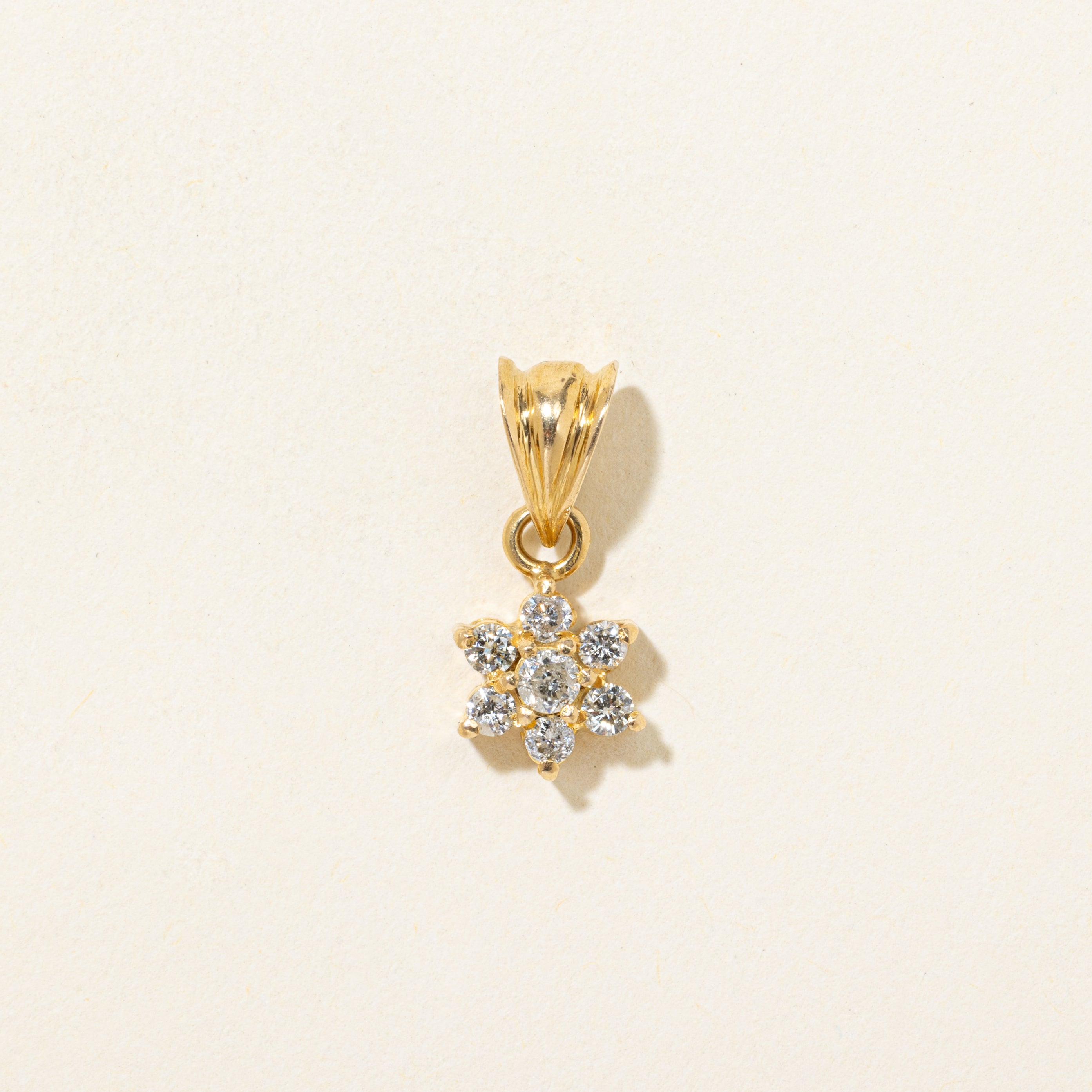 18k Diamond Petal Cluster Pendant | 0.30ctw