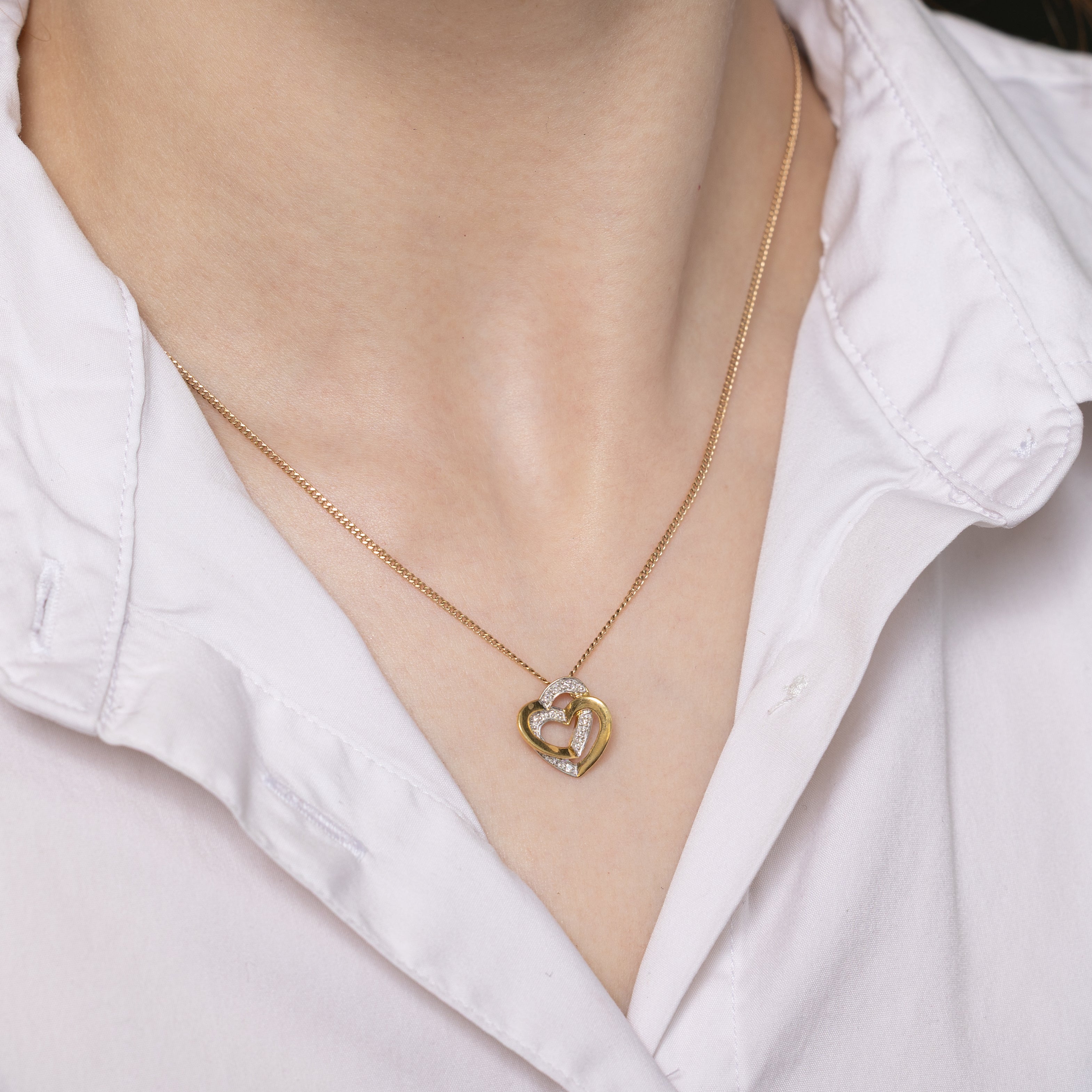 18k Diamond Interlocking Hearts Pendant | 0.06ctw
