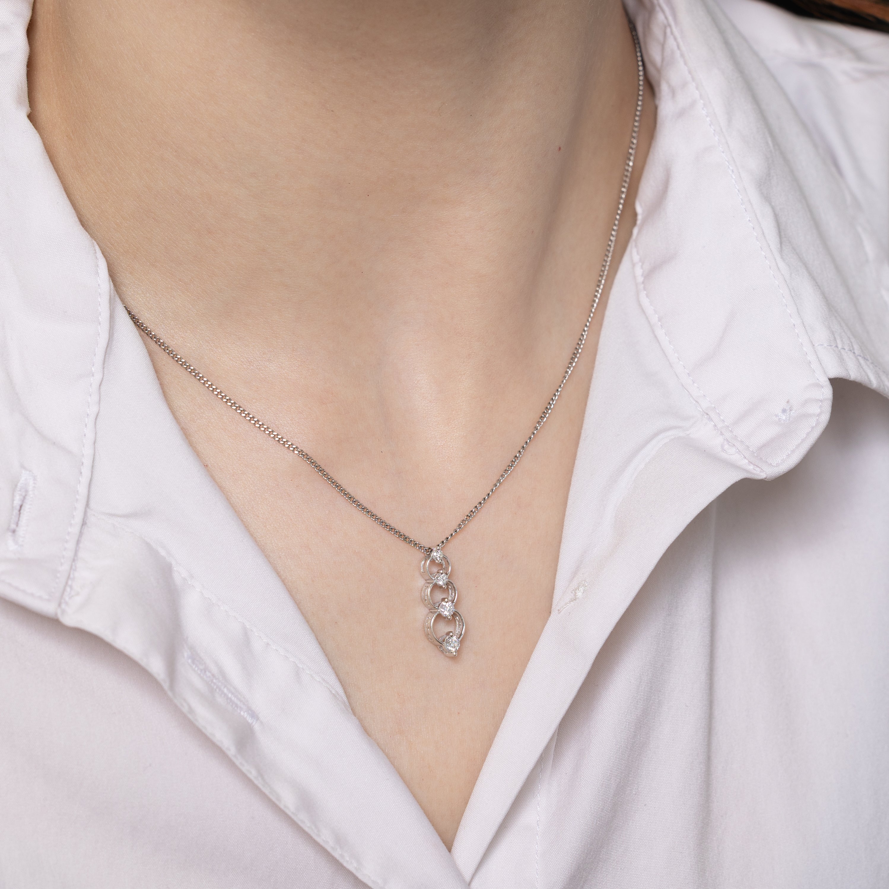 Diamond Open Circle Journey Pendant | 0.21ctw