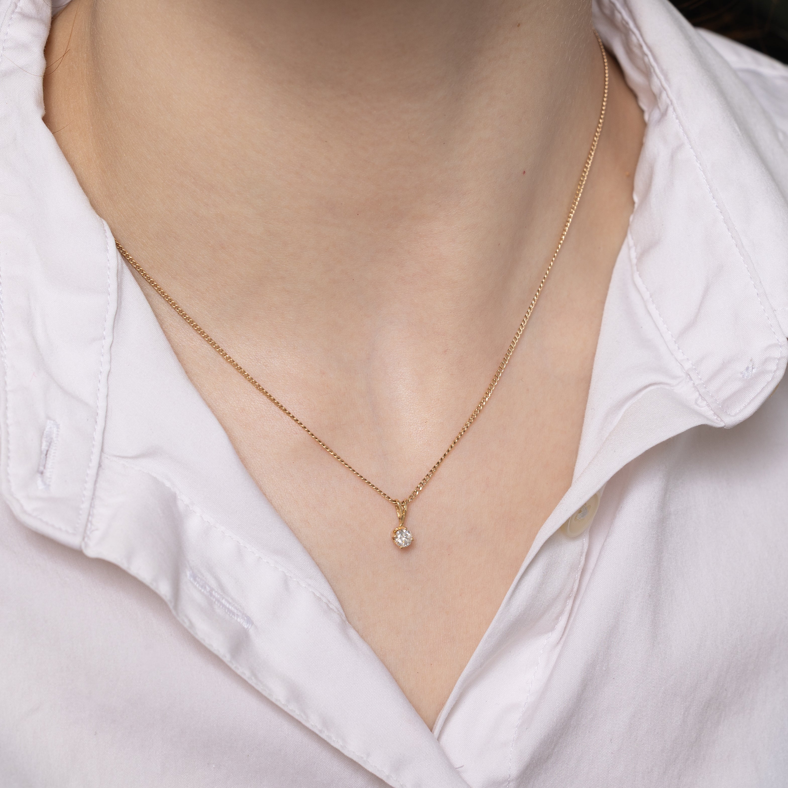 Solitaire Diamond Pendant | 0.21ct
