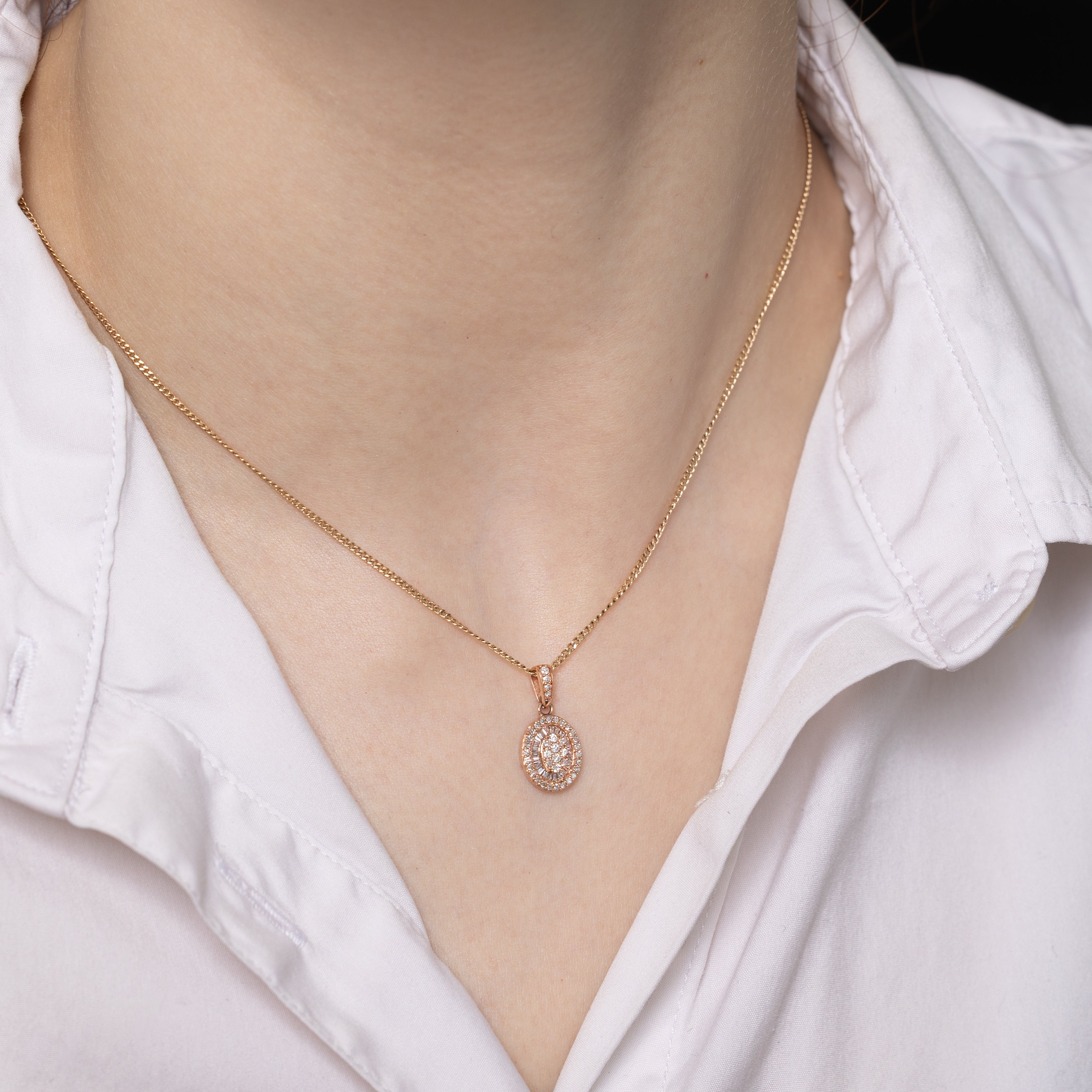 Mixed Cut Diamond Oval Cluster Halo Pendant | 0.33ctw
