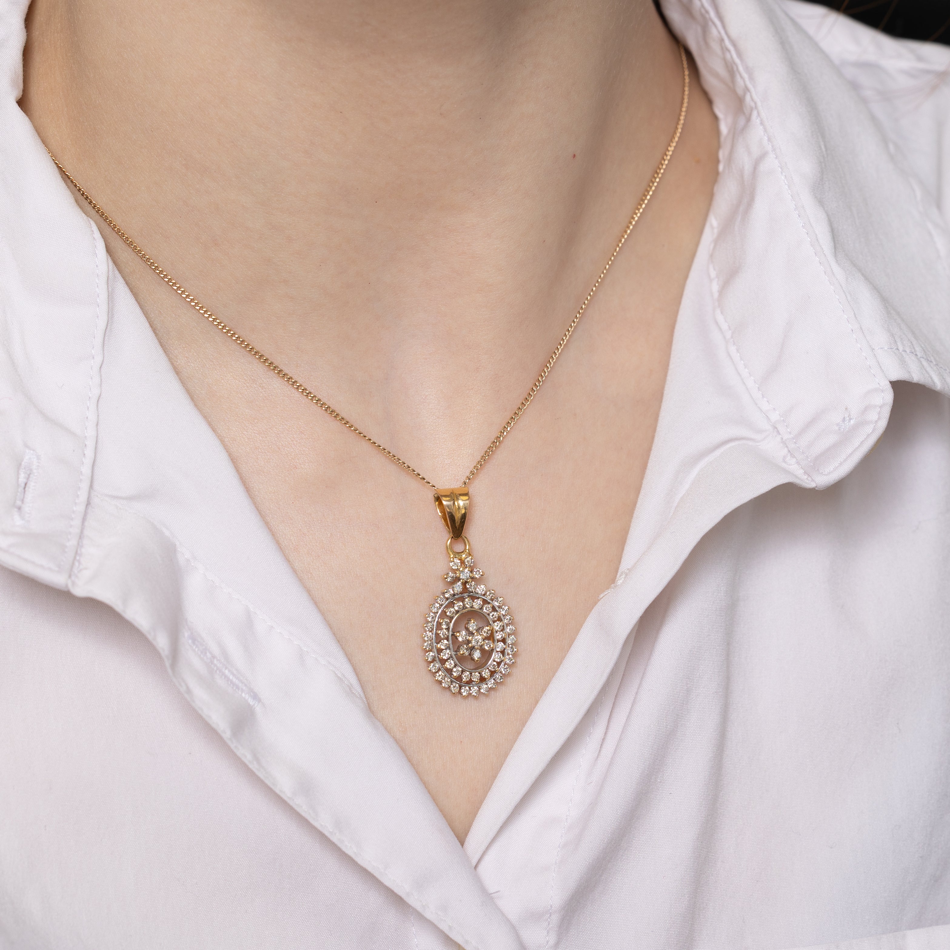 18k Diamond Flower Cluster Halo Pendant | 1.14ctw
