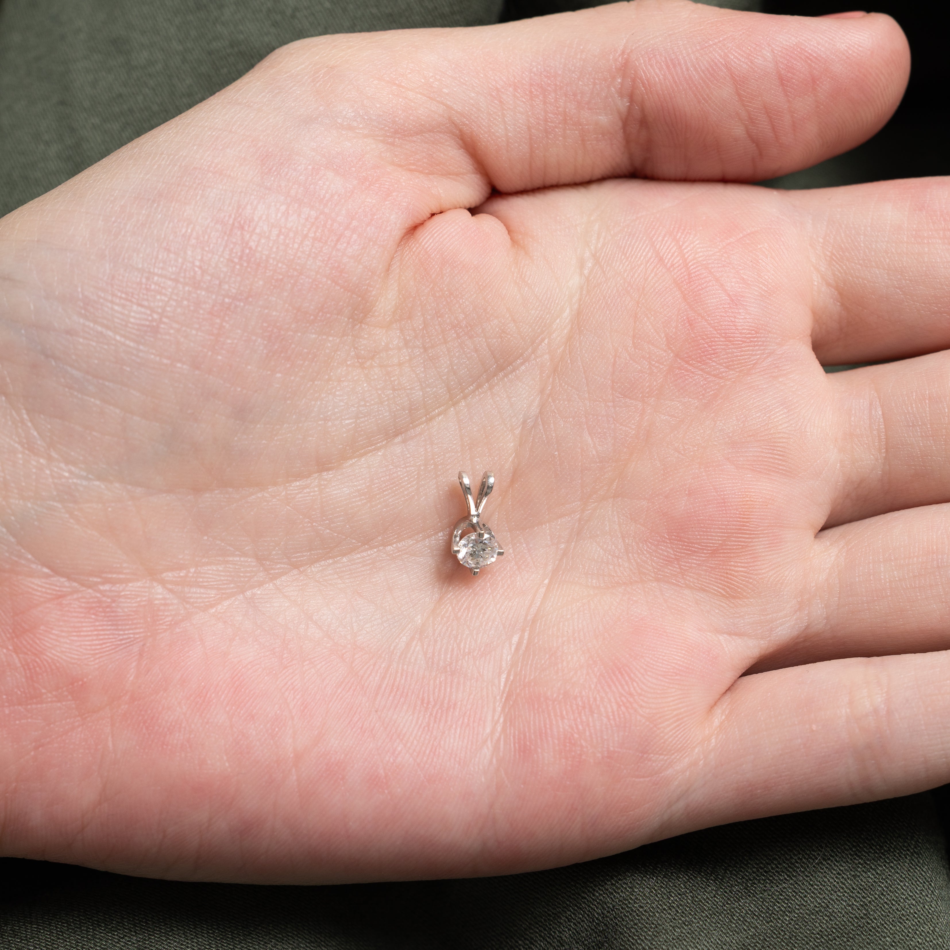 White Gold Solitaire Diamond Pendant | 0.29ct