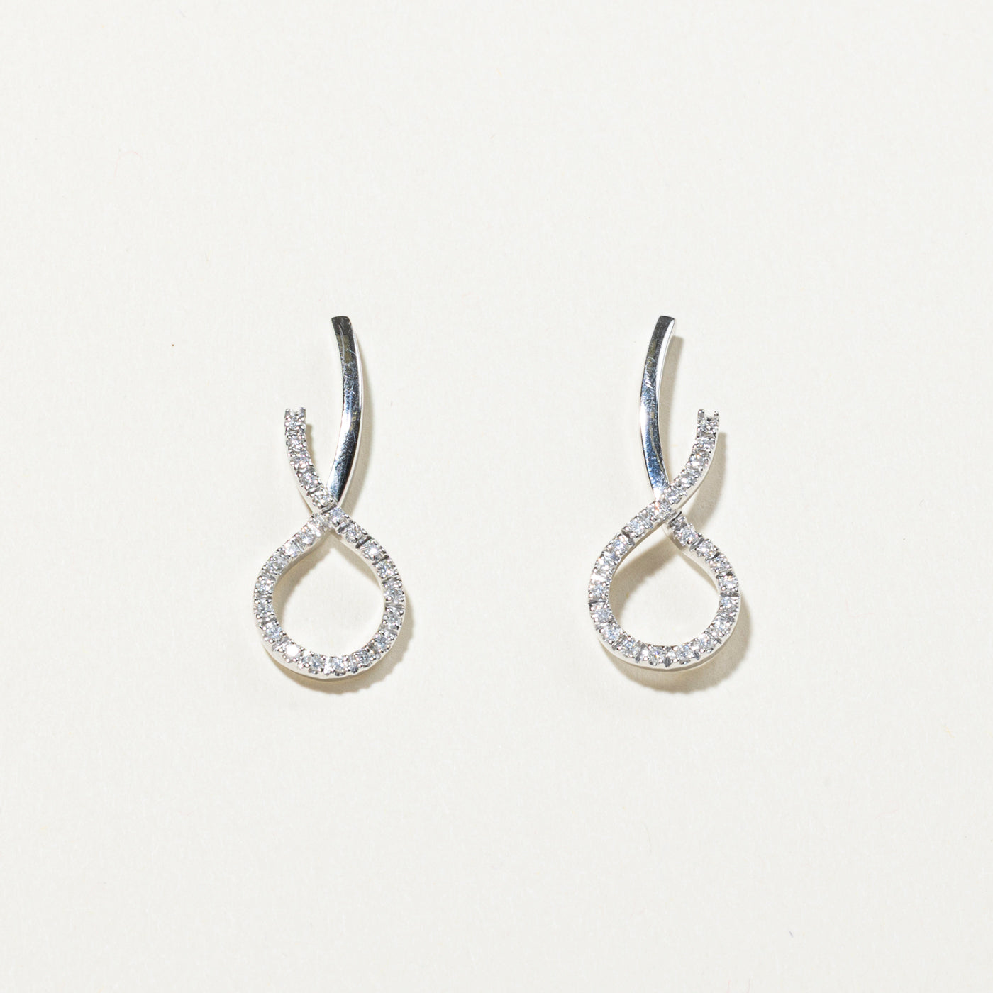 18k White Gold Diamond Cross Over Drop Earrings | 0.30ctw