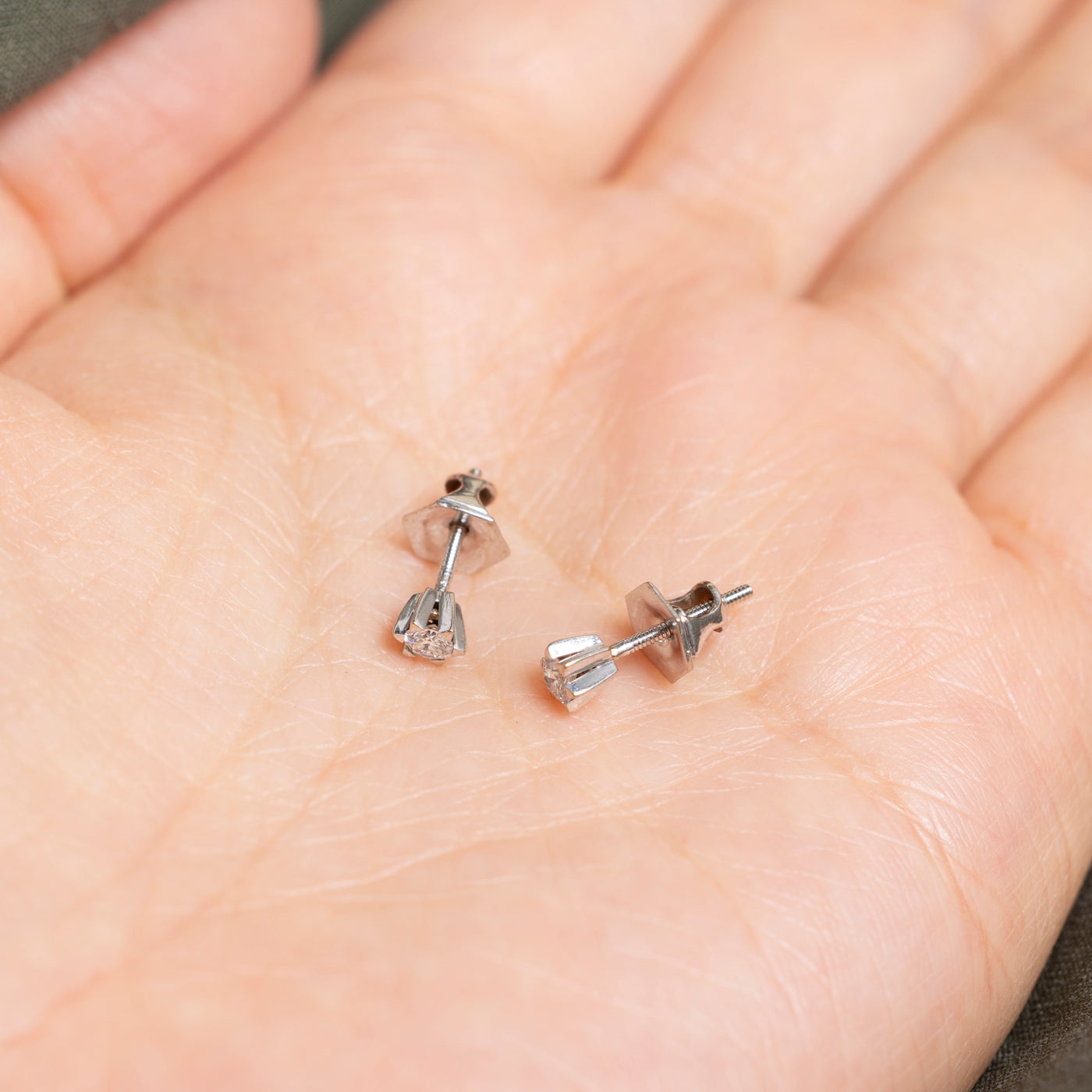 18k Diamond Star Stud Earrings | 0.20ctw