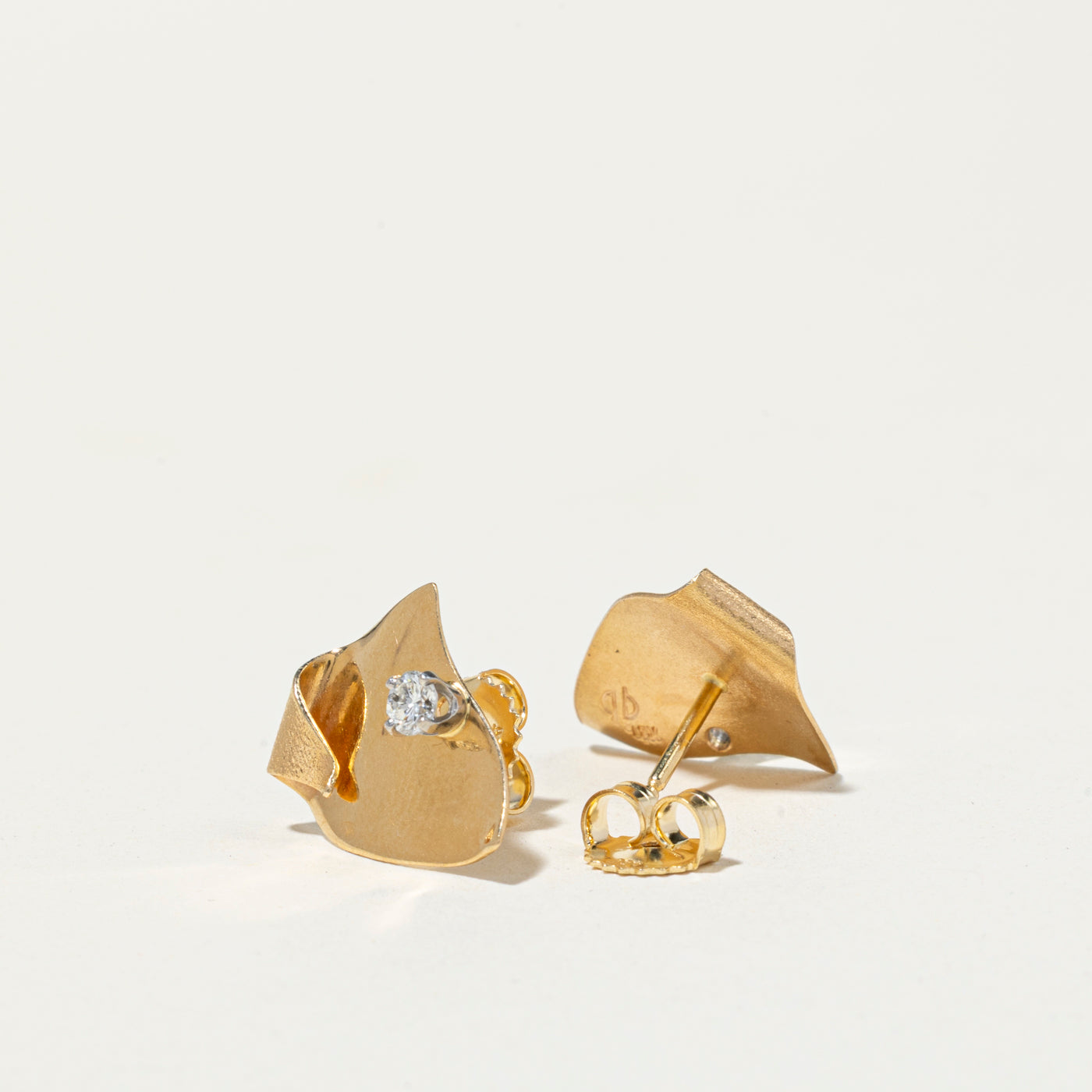 18k Diamond Abstract Stud Earrings | 0.25ctw