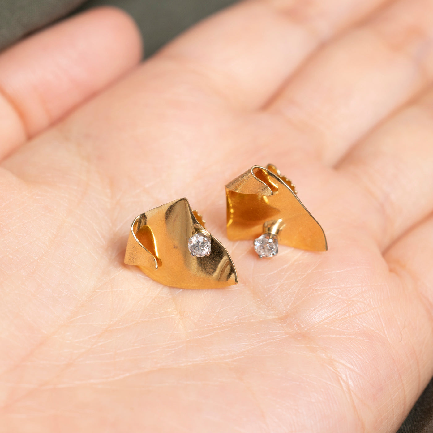 18k Diamond Abstract Stud Earrings | 0.25ctw