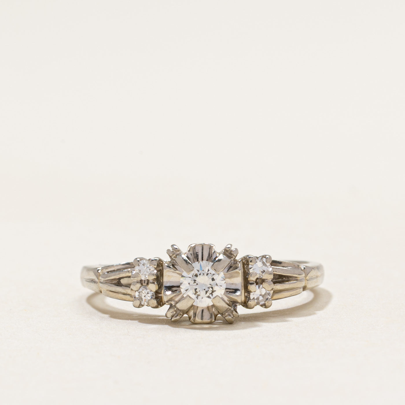 18k Illusion Set Diamond Accented Ring | 0.21ctw | SZ 6.5