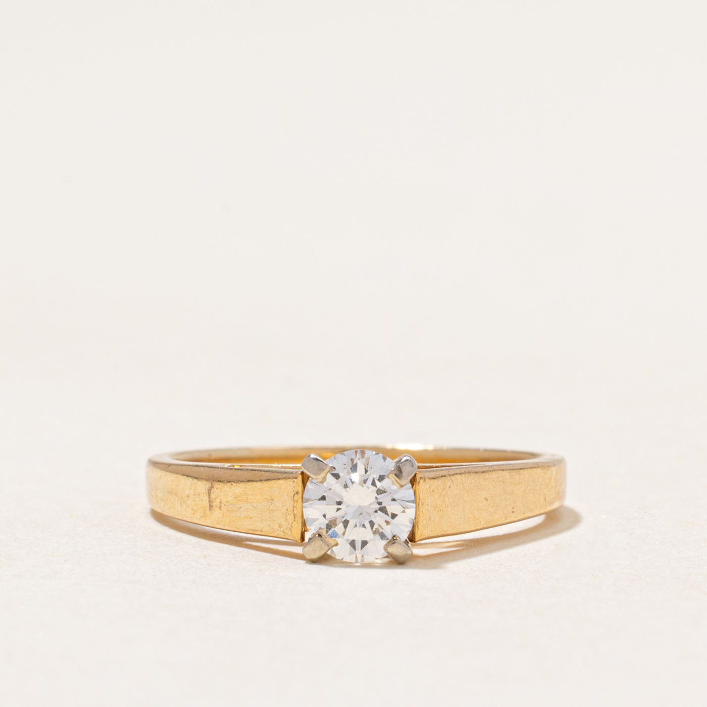 18k Solitaire Diamond Tapered Ring | 0.30ct | SZ 3.75