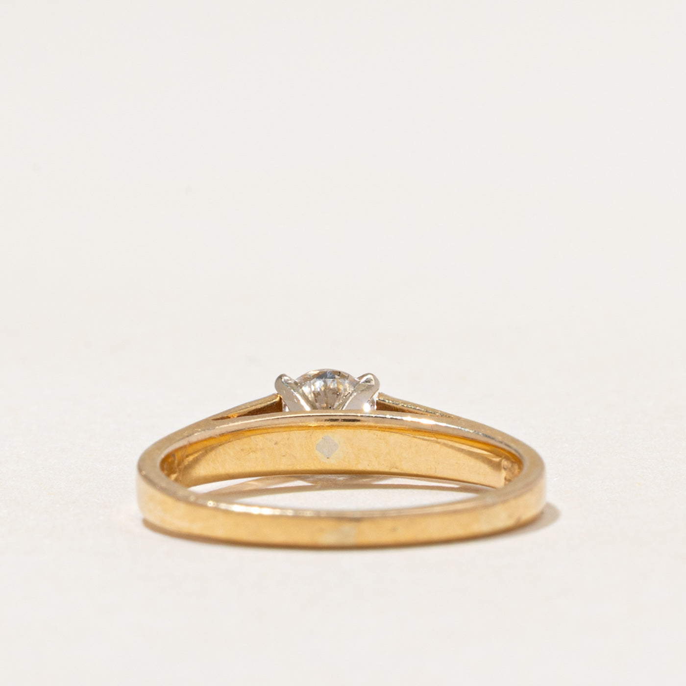 18k Solitaire Diamond Tapered Ring | 0.30ct | SZ 3.75