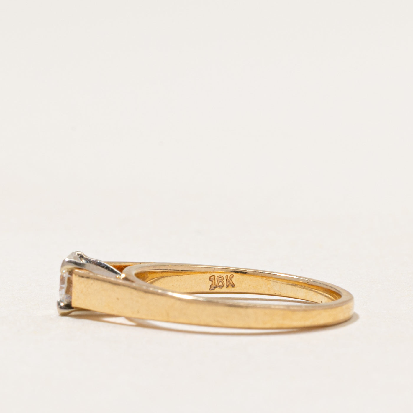 18k Solitaire Diamond Tapered Ring | 0.30ct | SZ 3.75