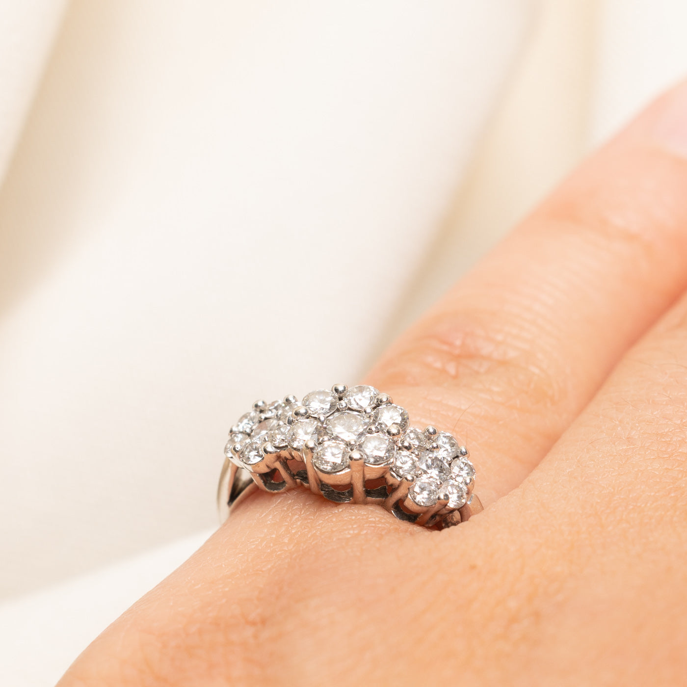 18k Illusion Set Diamond Cluster Ring | 1.05ctw | SZ 6