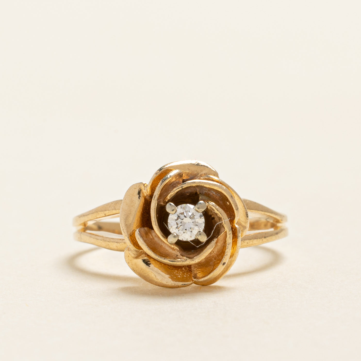 Diamond Rose Split Shank Ring | 0.07ct | SZ 4.25