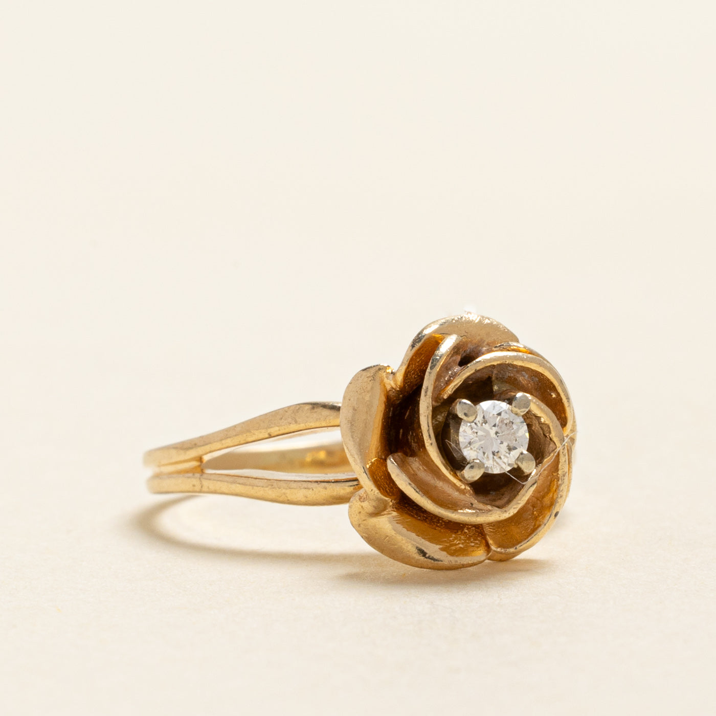 Diamond Rose Split Shank Ring | 0.07ct | SZ 4.25