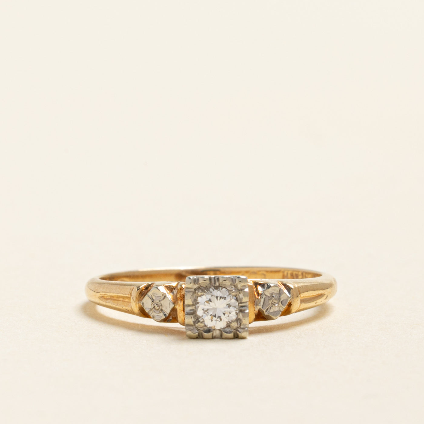 Illusion Set Solitaire Diamond Ring | 0.10ct | SZ 4.5